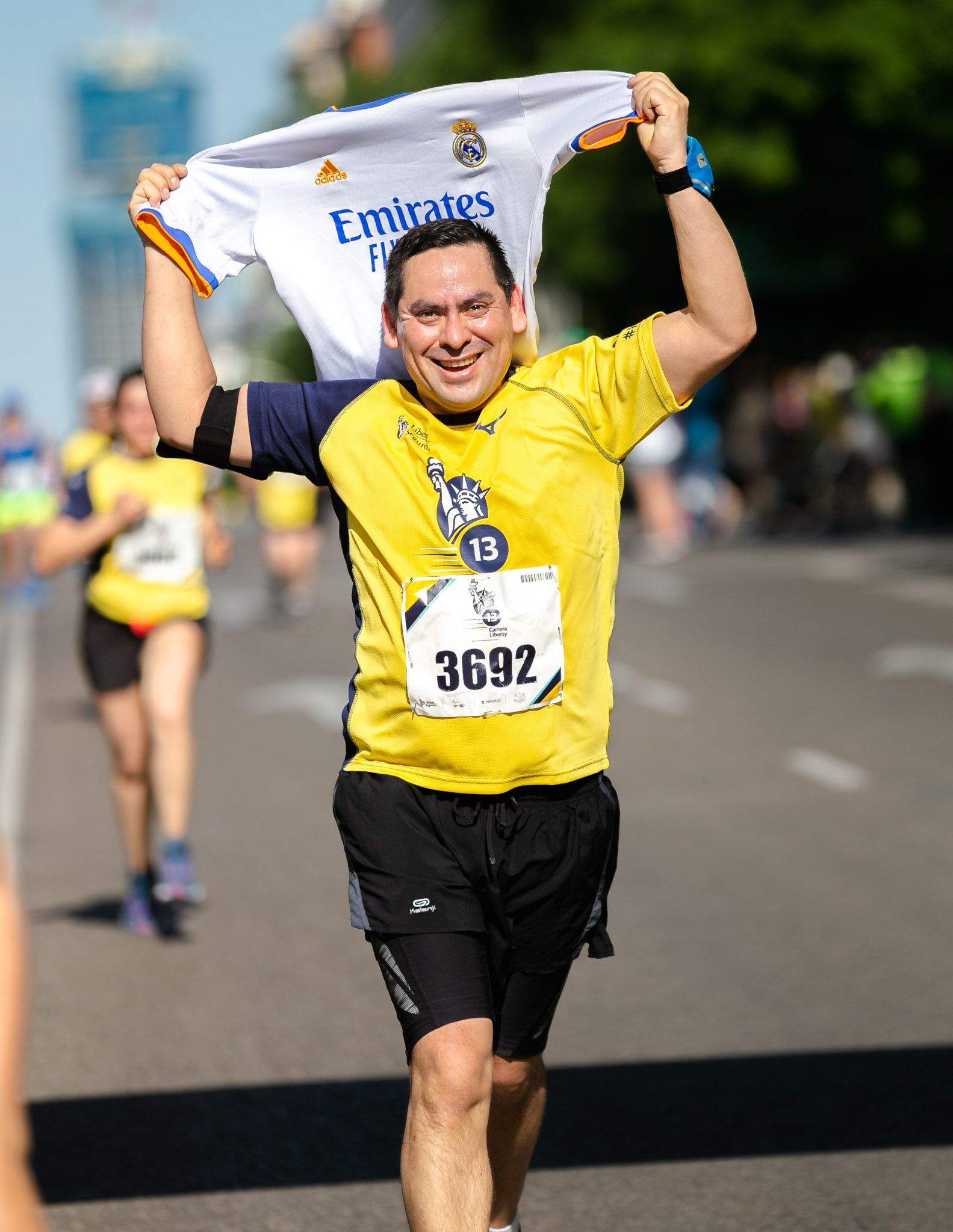 Las mejores fotos de la meta de la Carrera Liberty de Madrid   621