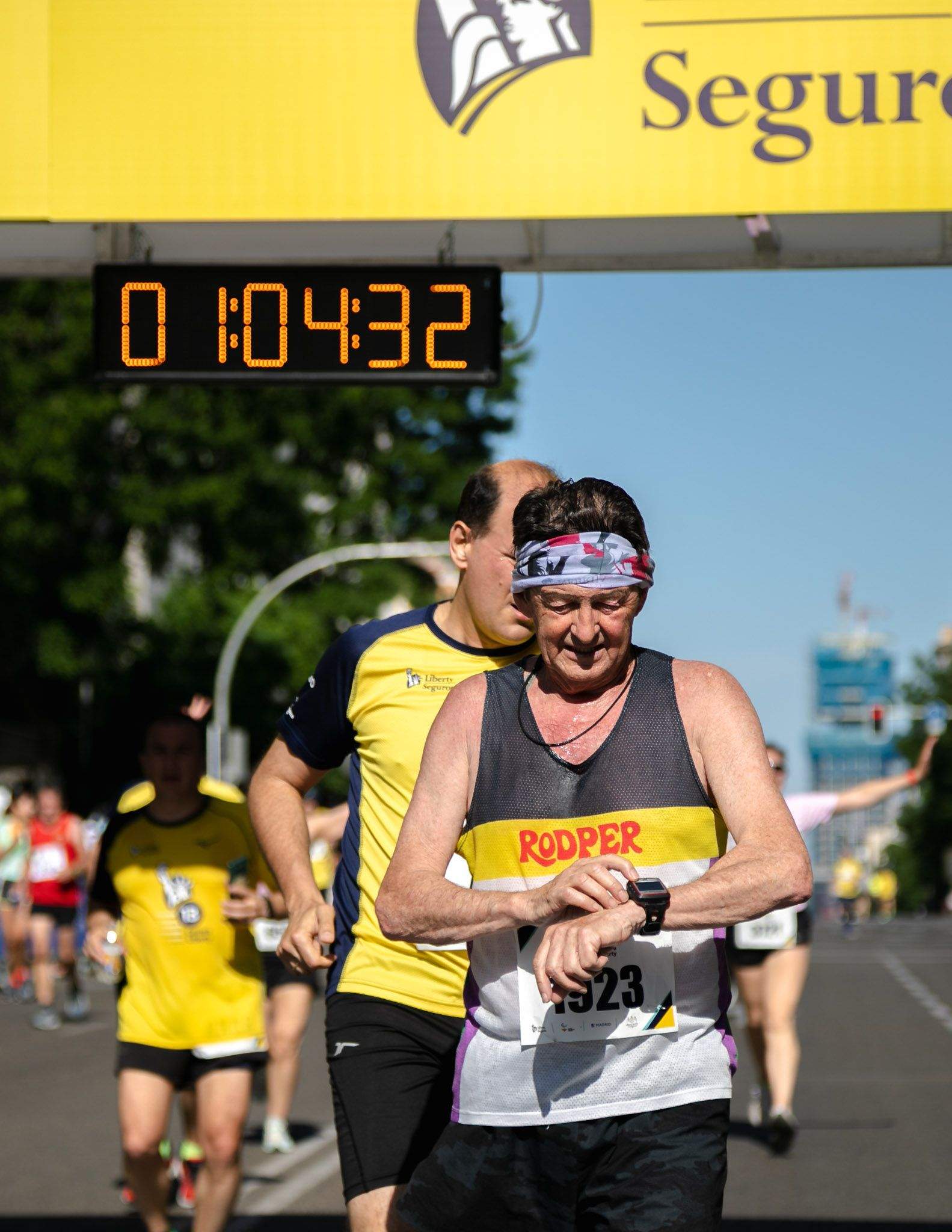 Las mejores fotos de la meta de la Carrera Liberty de Madrid   632