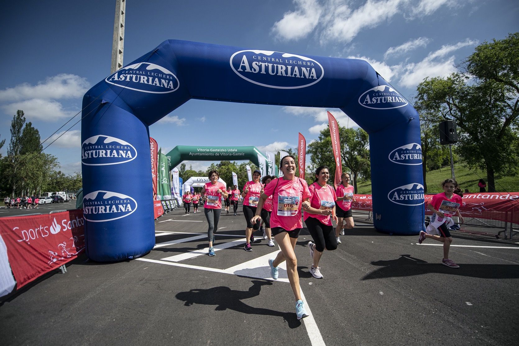 Todas las fotos de la Carrera de la Mujer de Vitoria Gasteiz 511805 