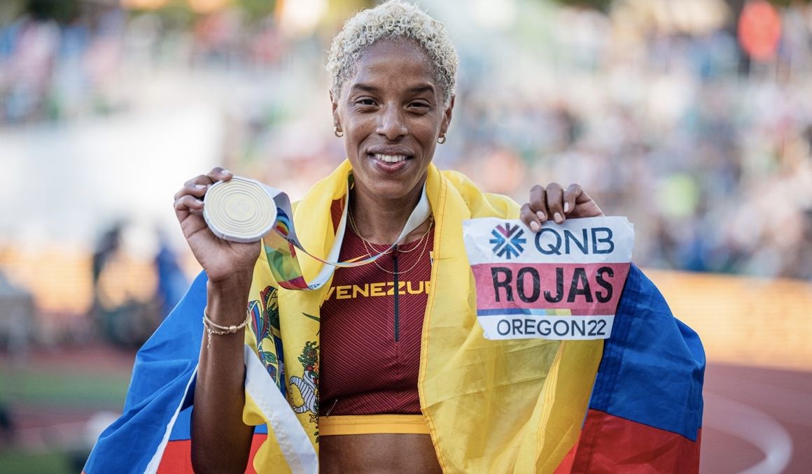 Yulimar Rojas tras proclamarse el pasado verano campeona del Mundo de triple salto. SPORTMEDIA.