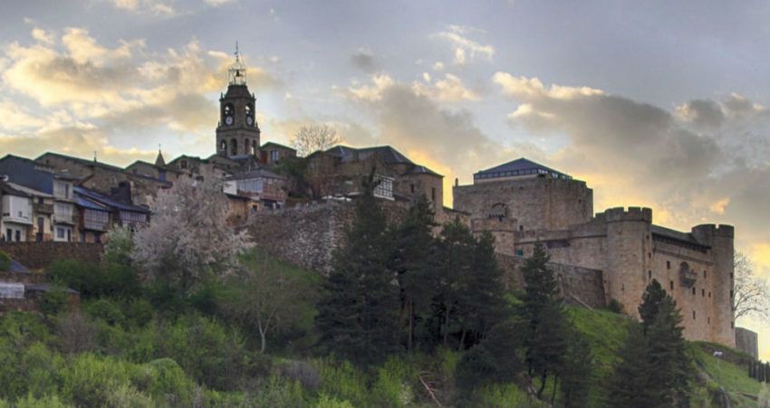 Puebla de Sanabria es un destino apetecible (te guste o no correr). destinocastillayleon.com