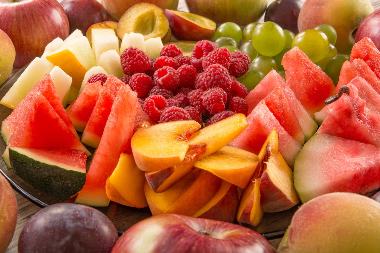 Consume frutas de temporada para evitar la deshidratación