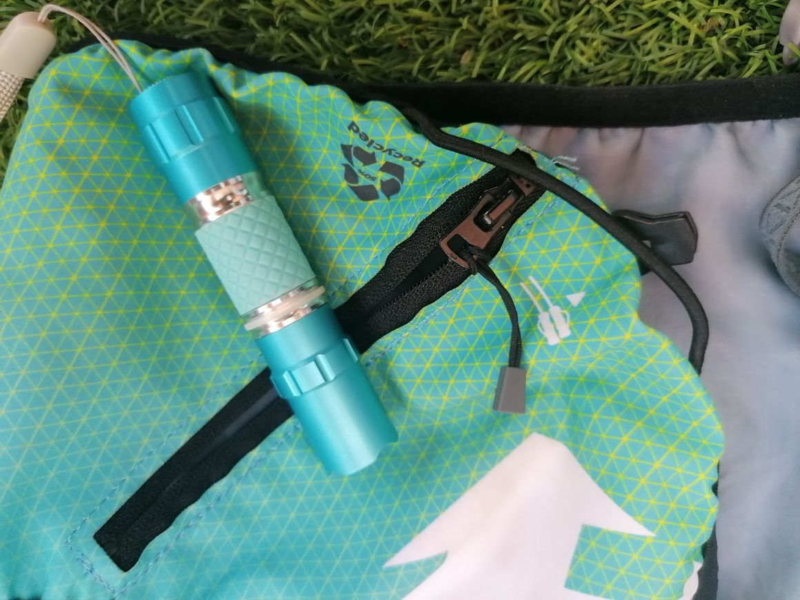 Linterna Varta Easy Line LED Lipstick Light