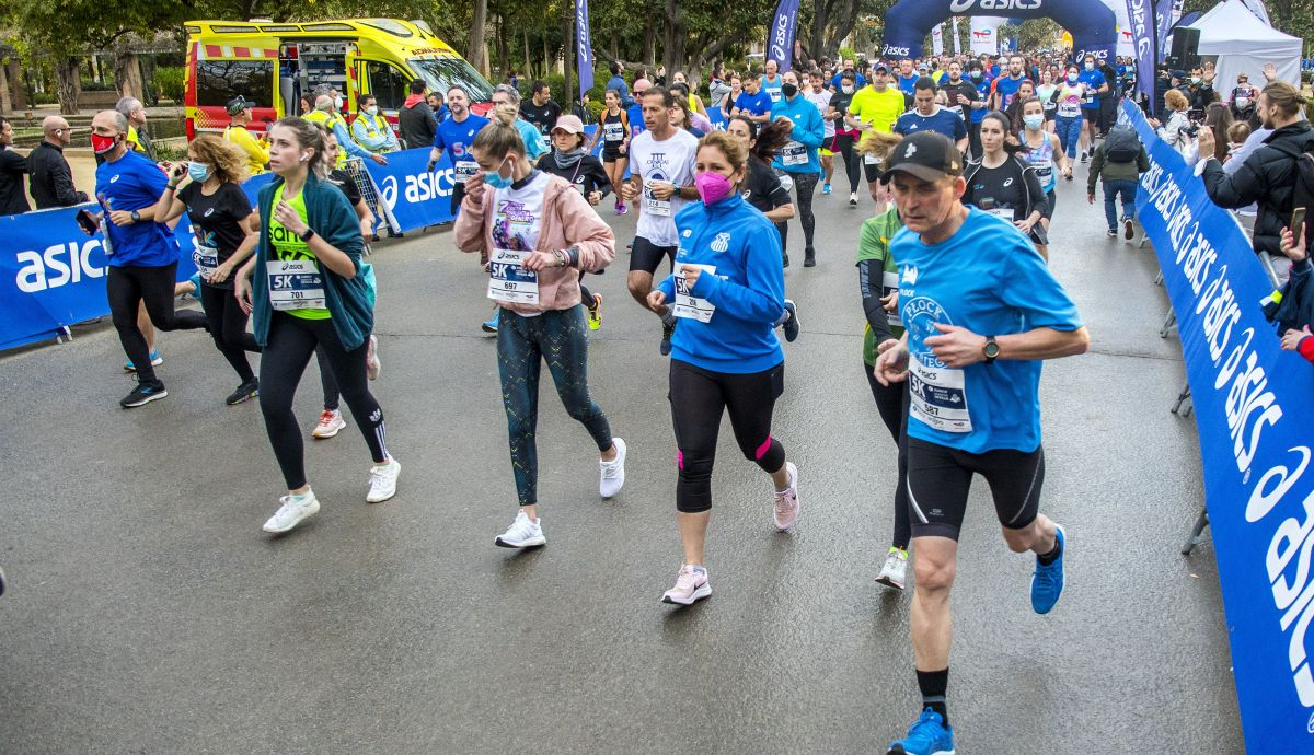 Momento de la salida del 5K Breakfast Run 2021. Juanjo Úbeda.