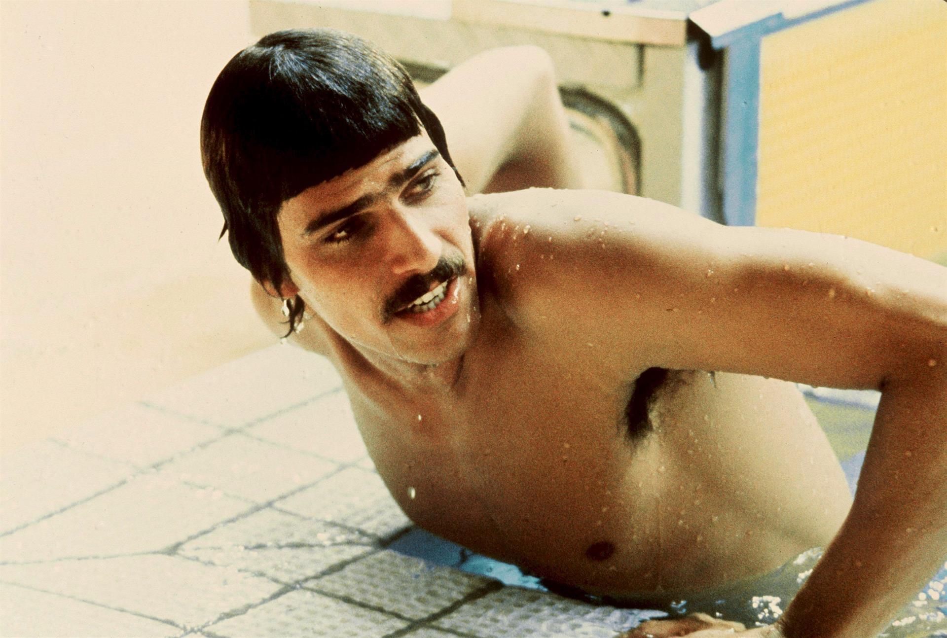 Foto de archivo tomada el 31 de julio de 1972 del nadador estadounidense Mark Spitz durante su participación en los Juegos Olímpicos de Múnich (Alemania). EFE. Foto de archivo tomada el 31 de julio de 1972 del nadador estadounidense Mark Spitz durante su participación en los Juegos Olímpicos de Múnich (Alemania). EFE.