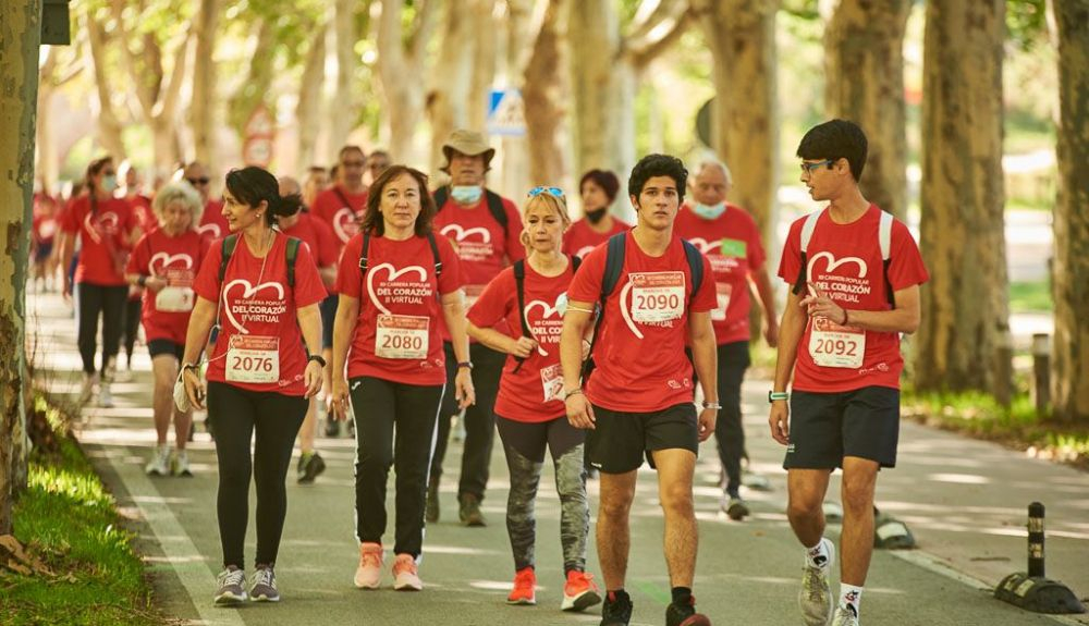 Si no te apetece correr tambien puedes andar en la marcha de 4,5 km de la Carrera Popular del Corazón.