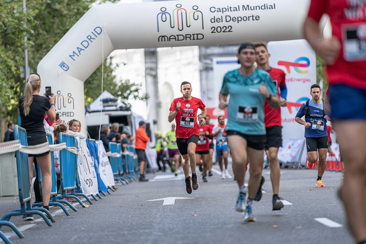 Las mejores imágenes de las carreras populares de la TotalEnergies Milla de Madrid. @vsmphotoevents 05208 2