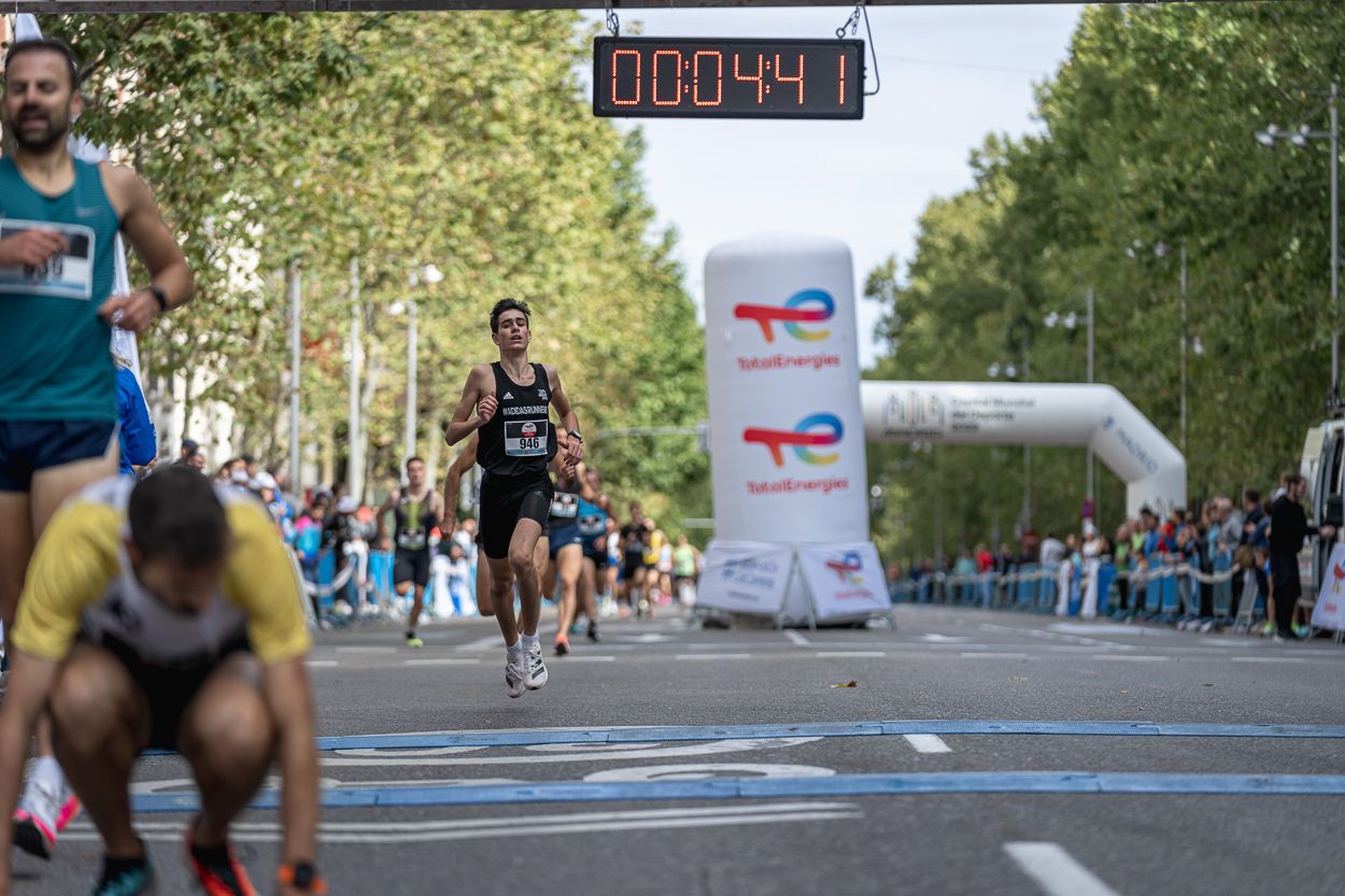 Las mejores imágenes de las carreras populares de la TotalEnergies Milla de Madrid. @vsmphotoevents 07025 2