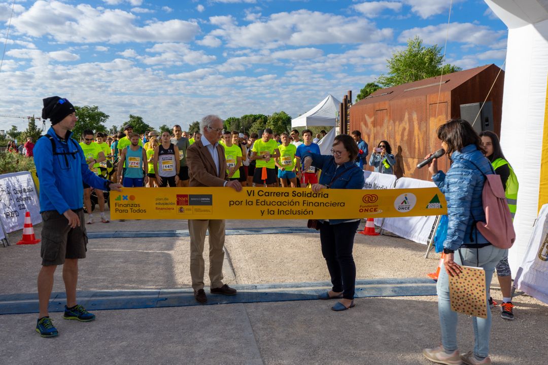 Carrera Solidaria por la Educación Financiera y la Inclusión 27