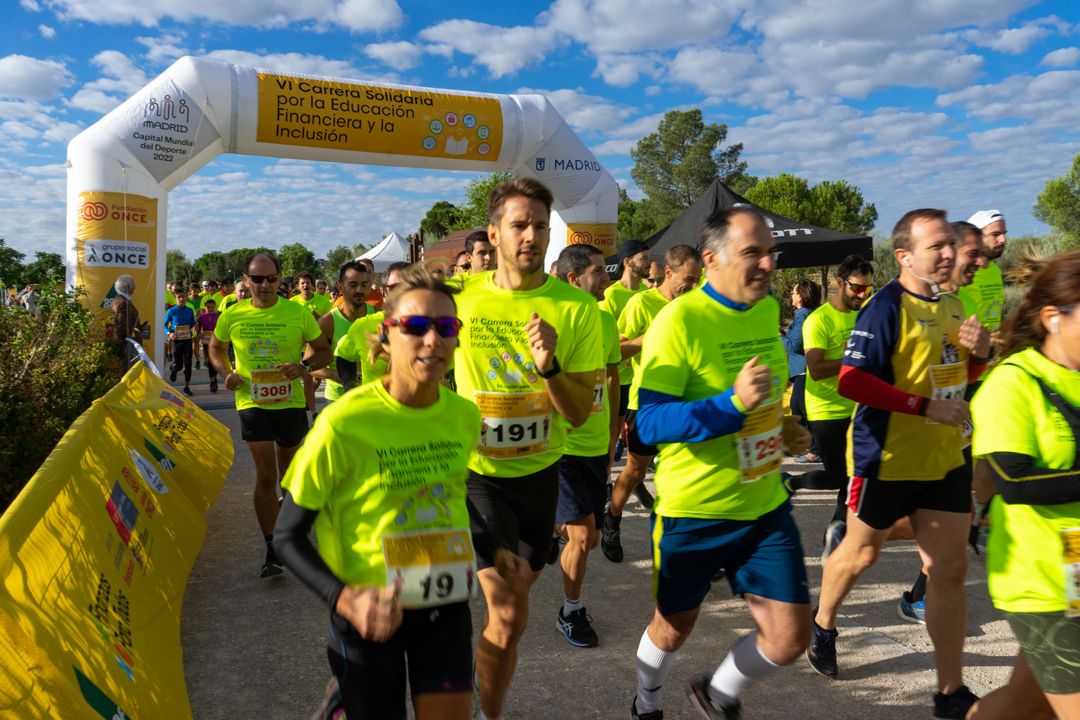 Carrera Solidaria por la Educación Financiera y la Inclusión 50