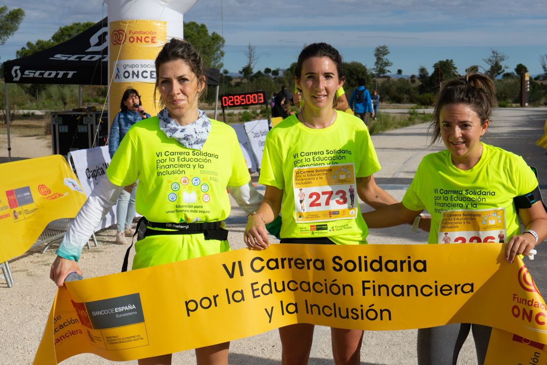 Carrera Solidaria por la Educación Financiera y la Inclusión 99