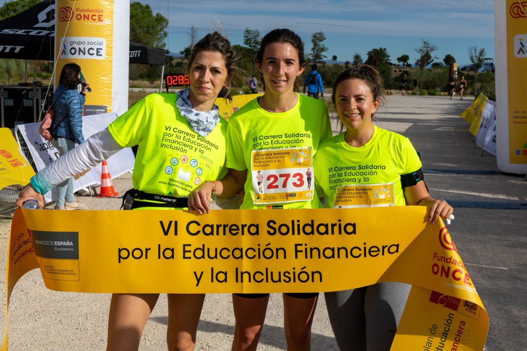 Carrera Solidaria por la Educación Financiera y la Inclusión 101