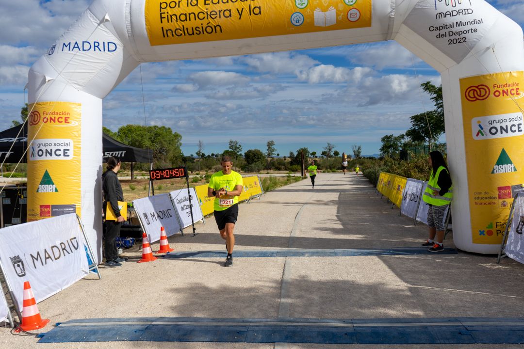 Carrera Solidaria por la Educación Financiera y la Inclusión 120