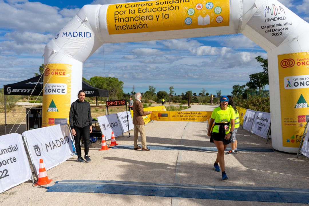 Carrera Solidaria por la Educación Financiera y la Inclusión 123