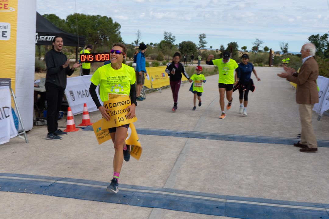 Carrera Solidaria por la Educación Financiera y la Inclusión 176