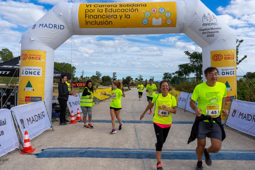 Carrera Solidaria por la Educación Financiera y la Inclusión 190