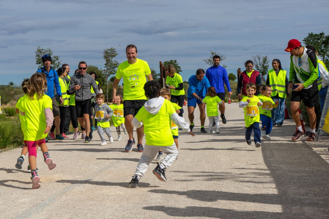 Carrera Solidaria por la Educación Financiera y la Inclusión 285