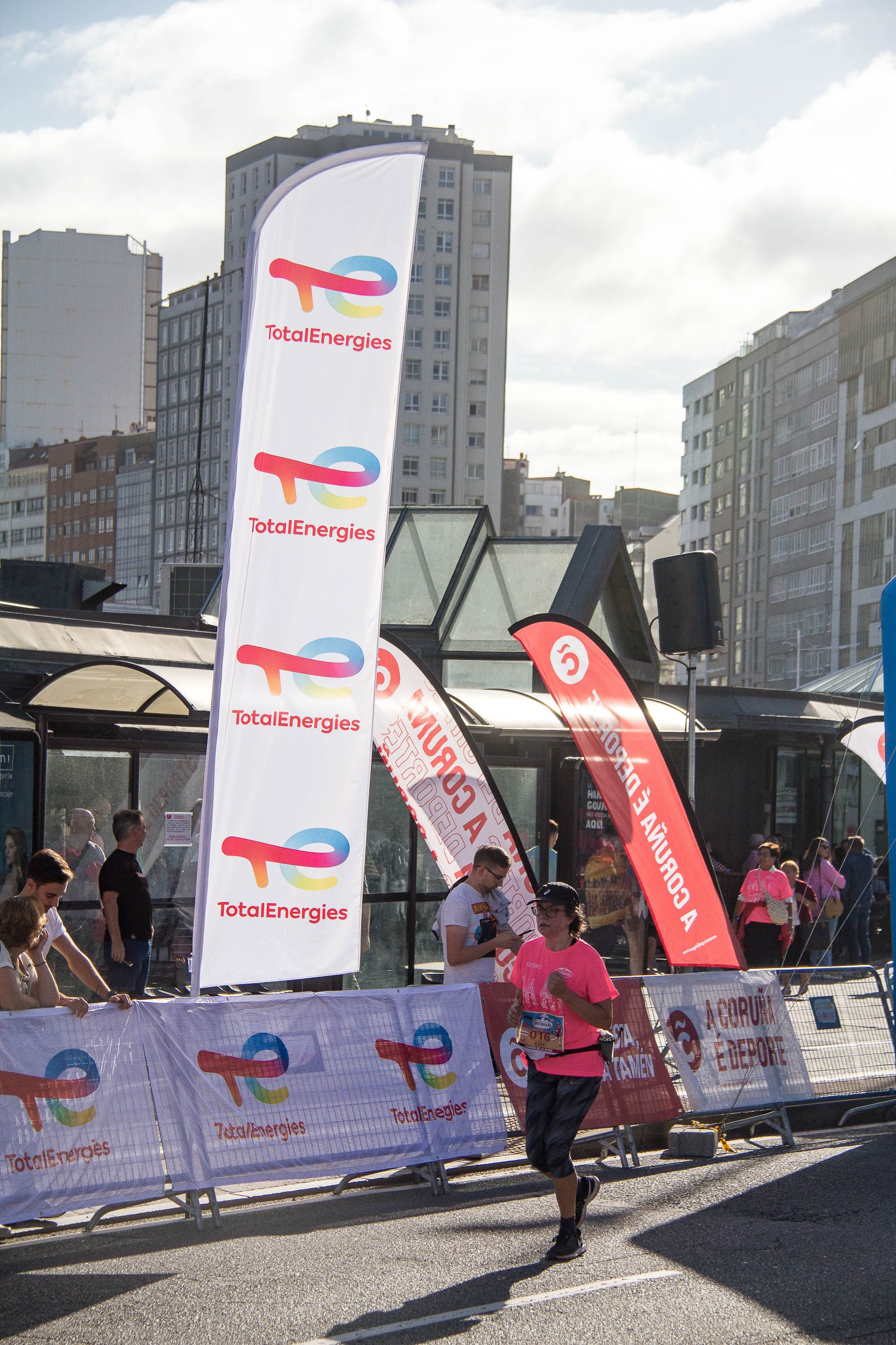 Las mejores fotos de la Carrera de la Mujer Central Lechera Asturiana de A Coruña. 308