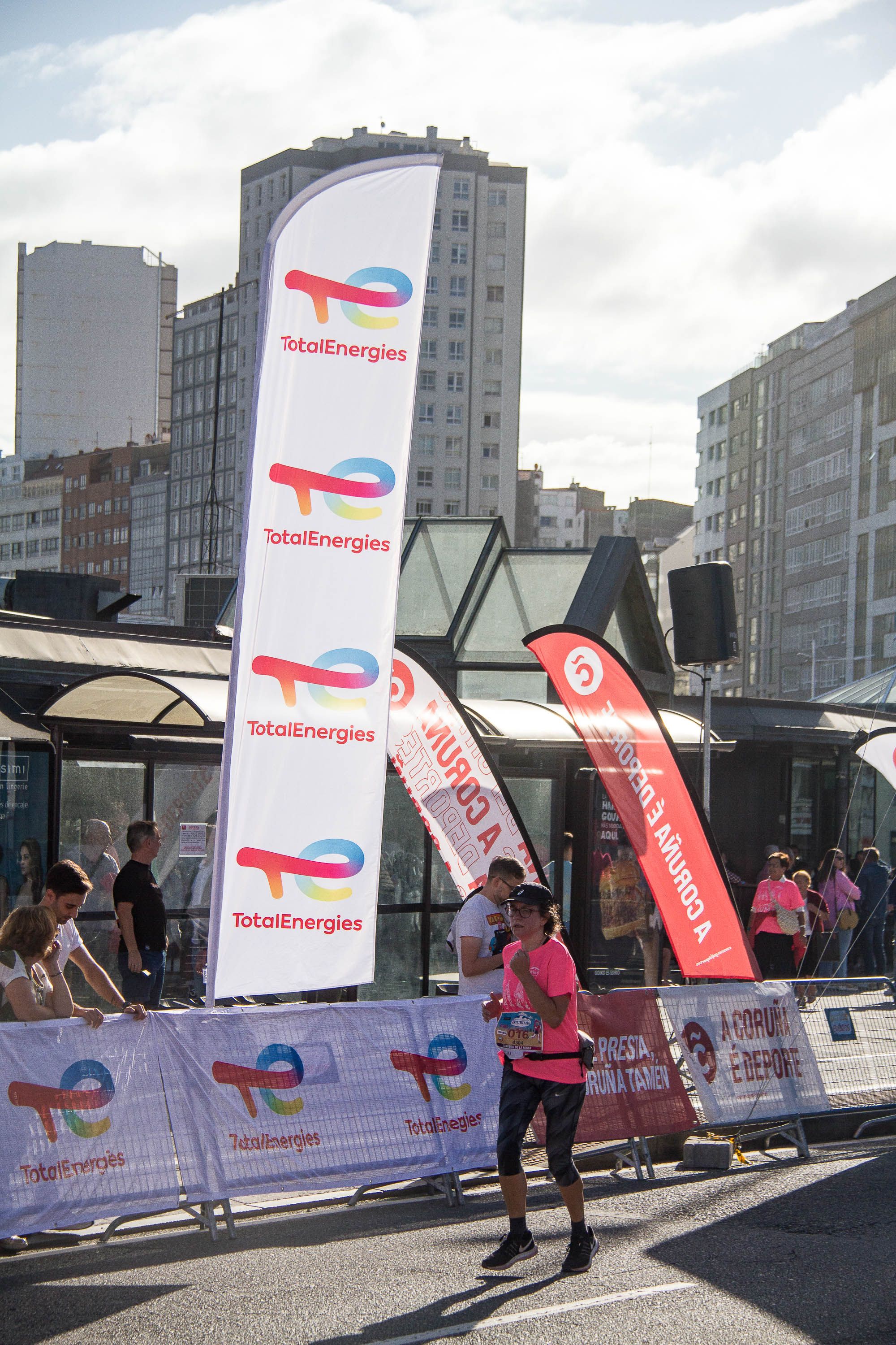 Las mejores fotos de la Carrera de la Mujer Central Lechera Asturiana de A Coruña. 309