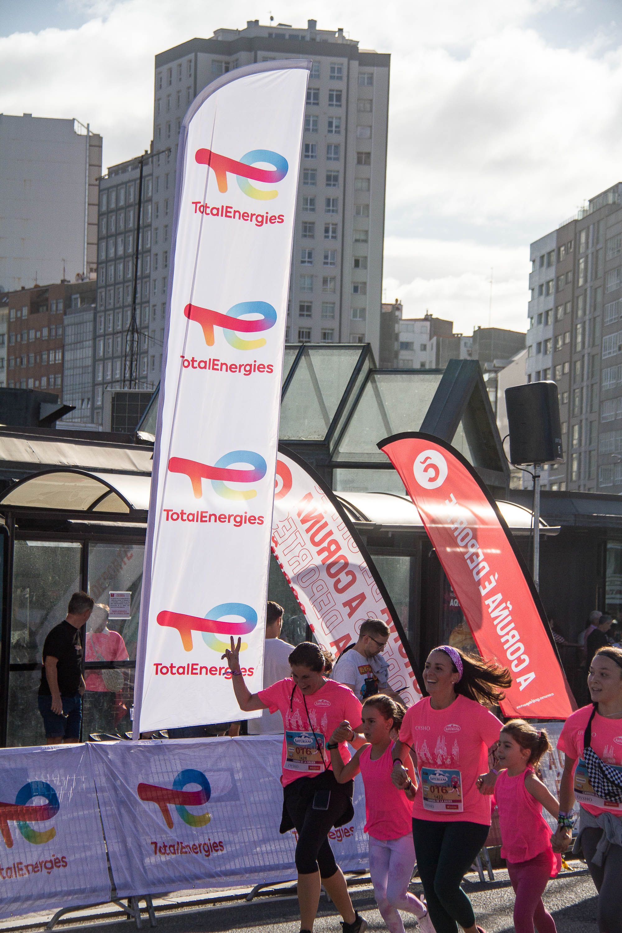 Las mejores fotos de la Carrera de la Mujer Central Lechera Asturiana de A Coruña. 311