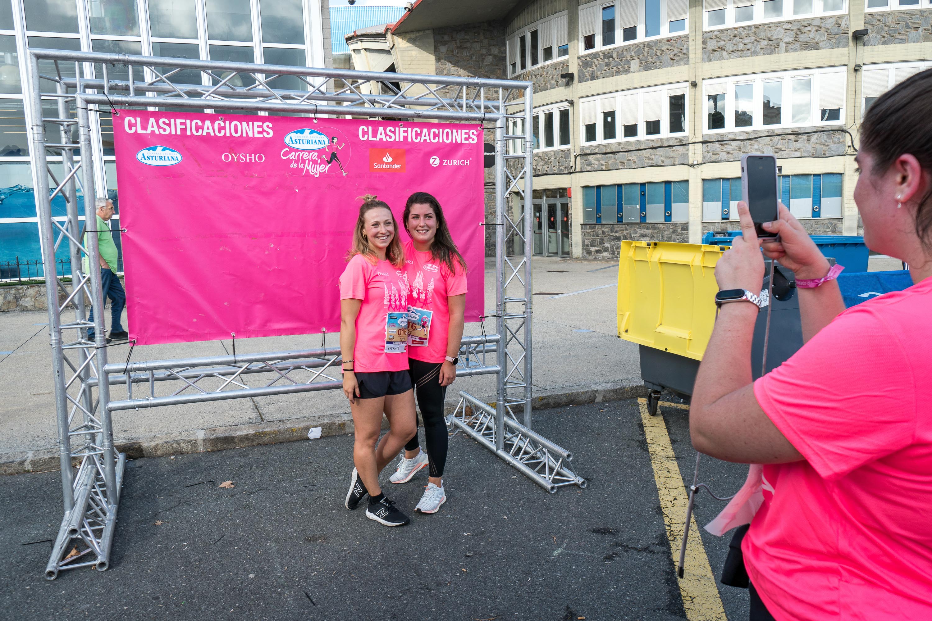 Las mejores fotos de la Carrera de la Mujer Central Lechera Asturiana de A Coruña. 318