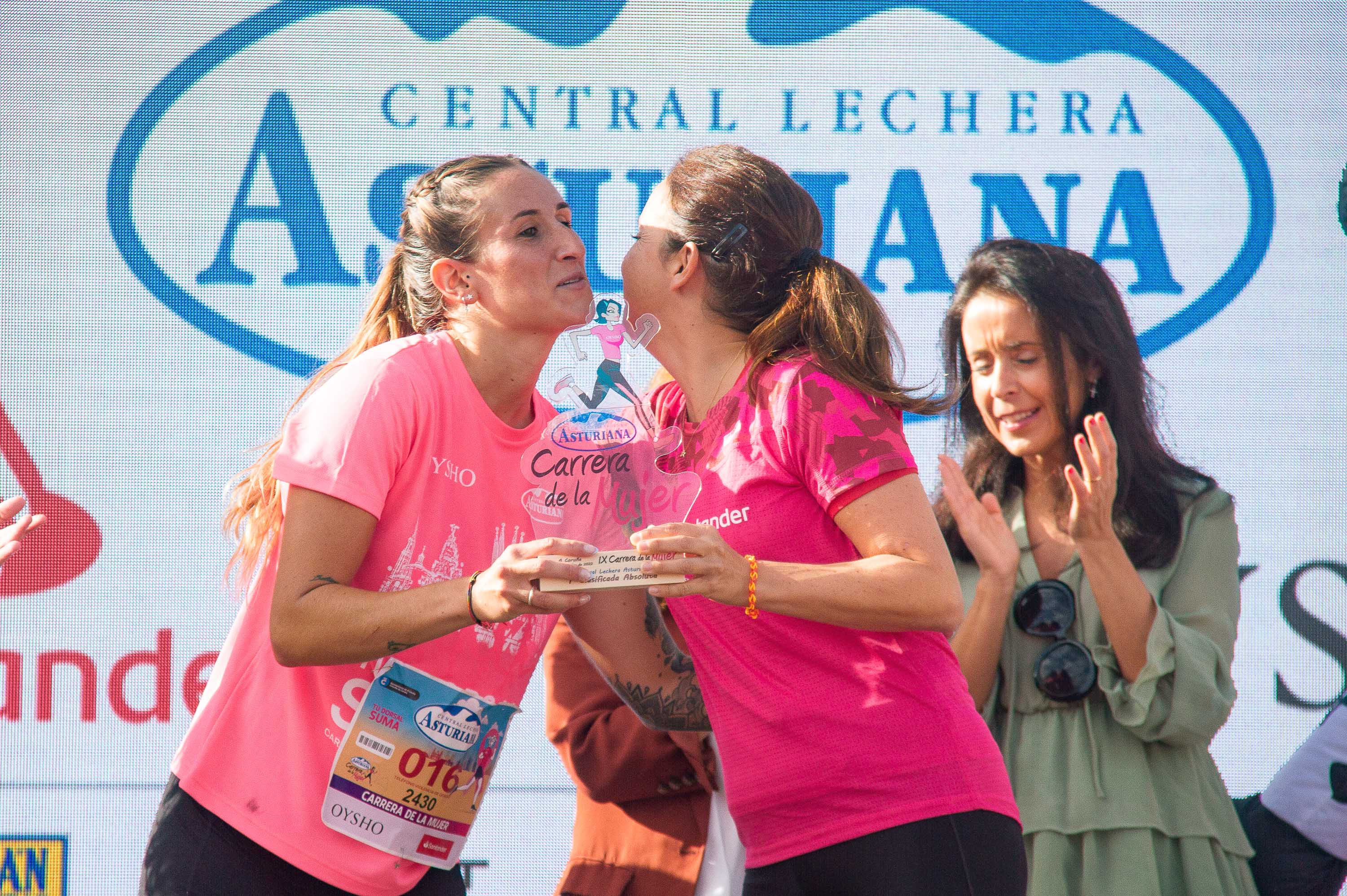 Las mejores fotos de la Carrera de la Mujer Central Lechera Asturiana de A Coruña. 326