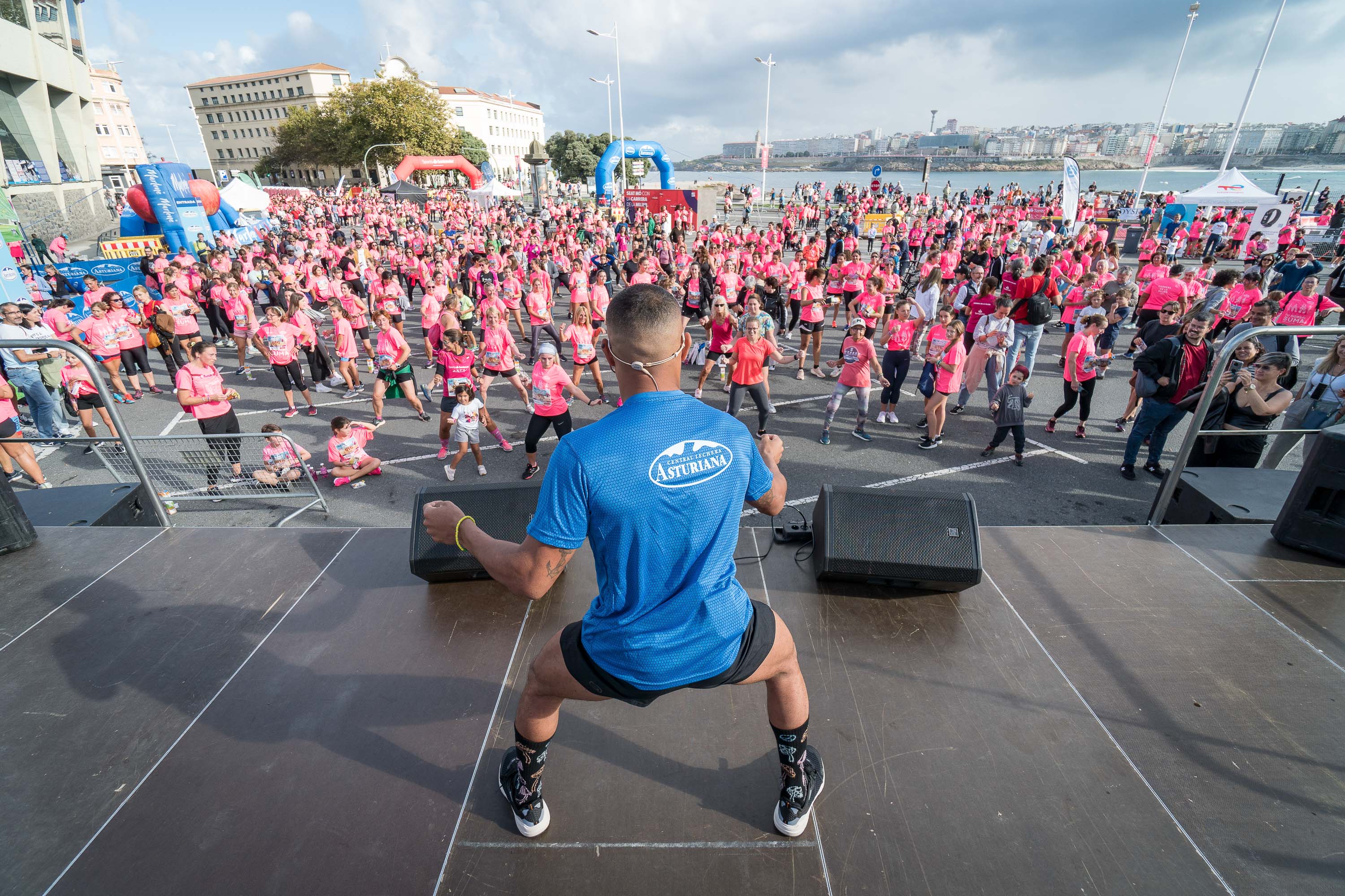 Las mejores fotos de la Carrera de la Mujer Central Lechera Asturiana de A Coruña. 327