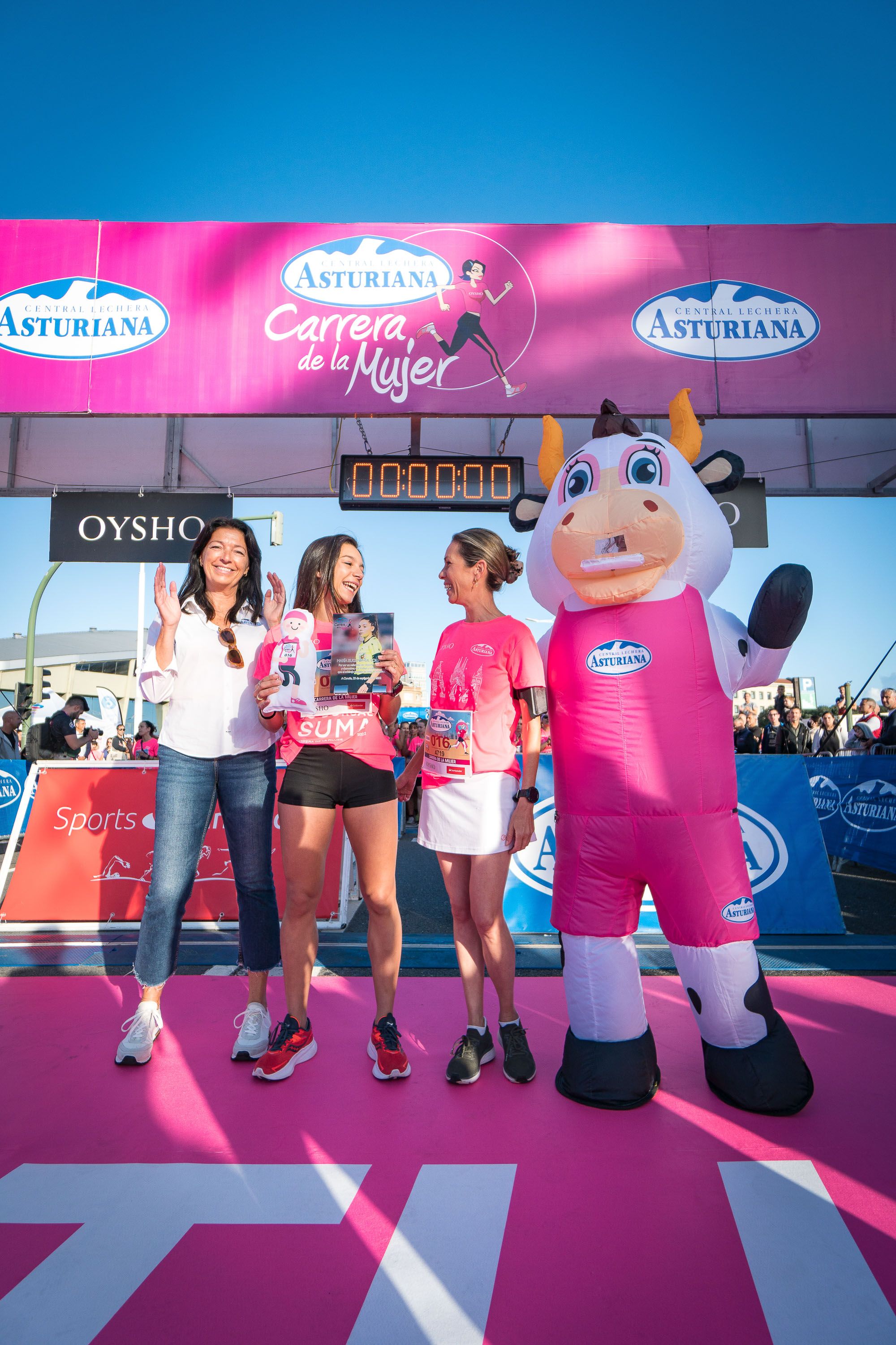 Las mejores fotos de la Carrera de la Mujer Central Lechera Asturiana de A Coruña. 54