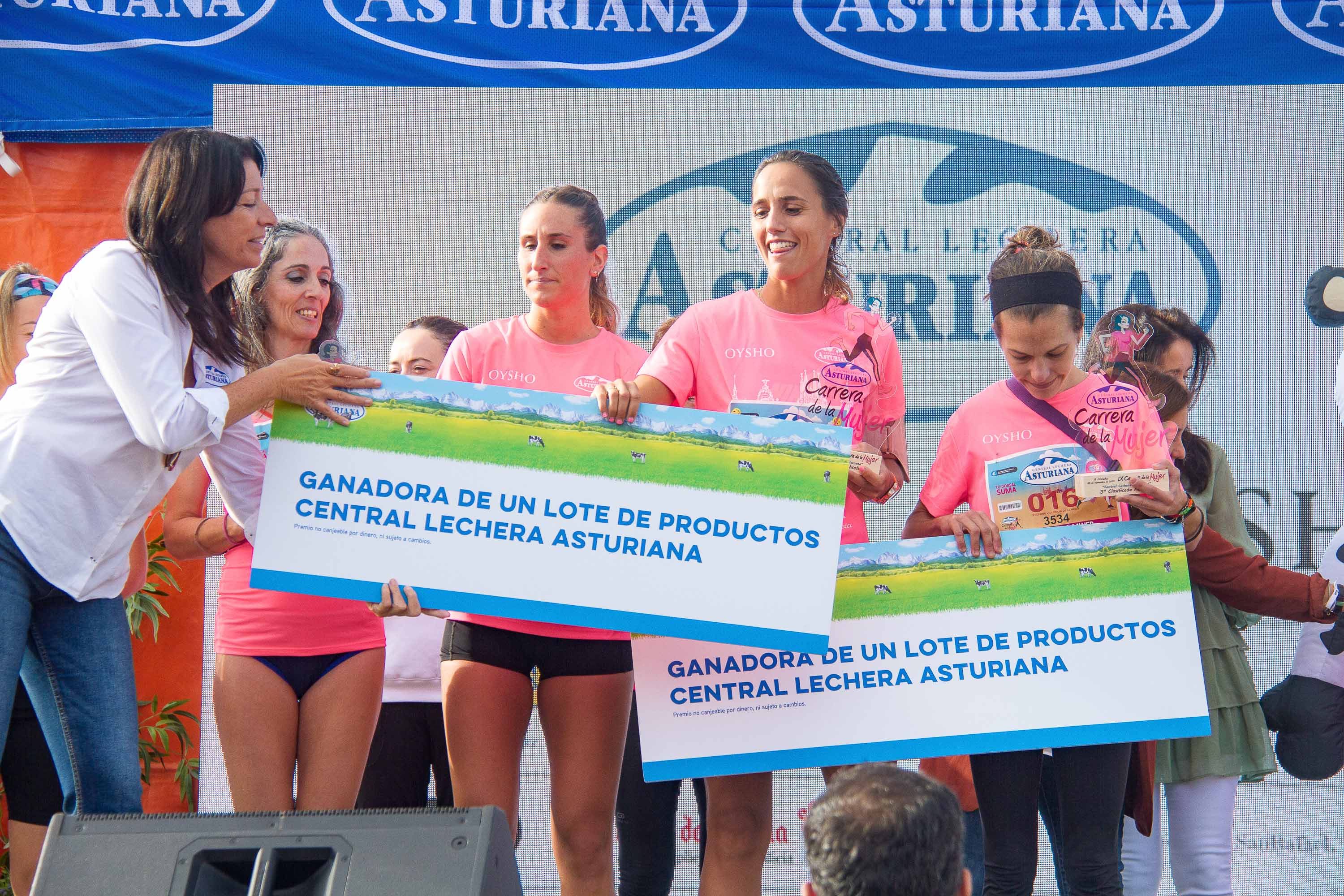 Las mejores fotos de la Carrera de la Mujer Central Lechera Asturiana de A Coruña. 346