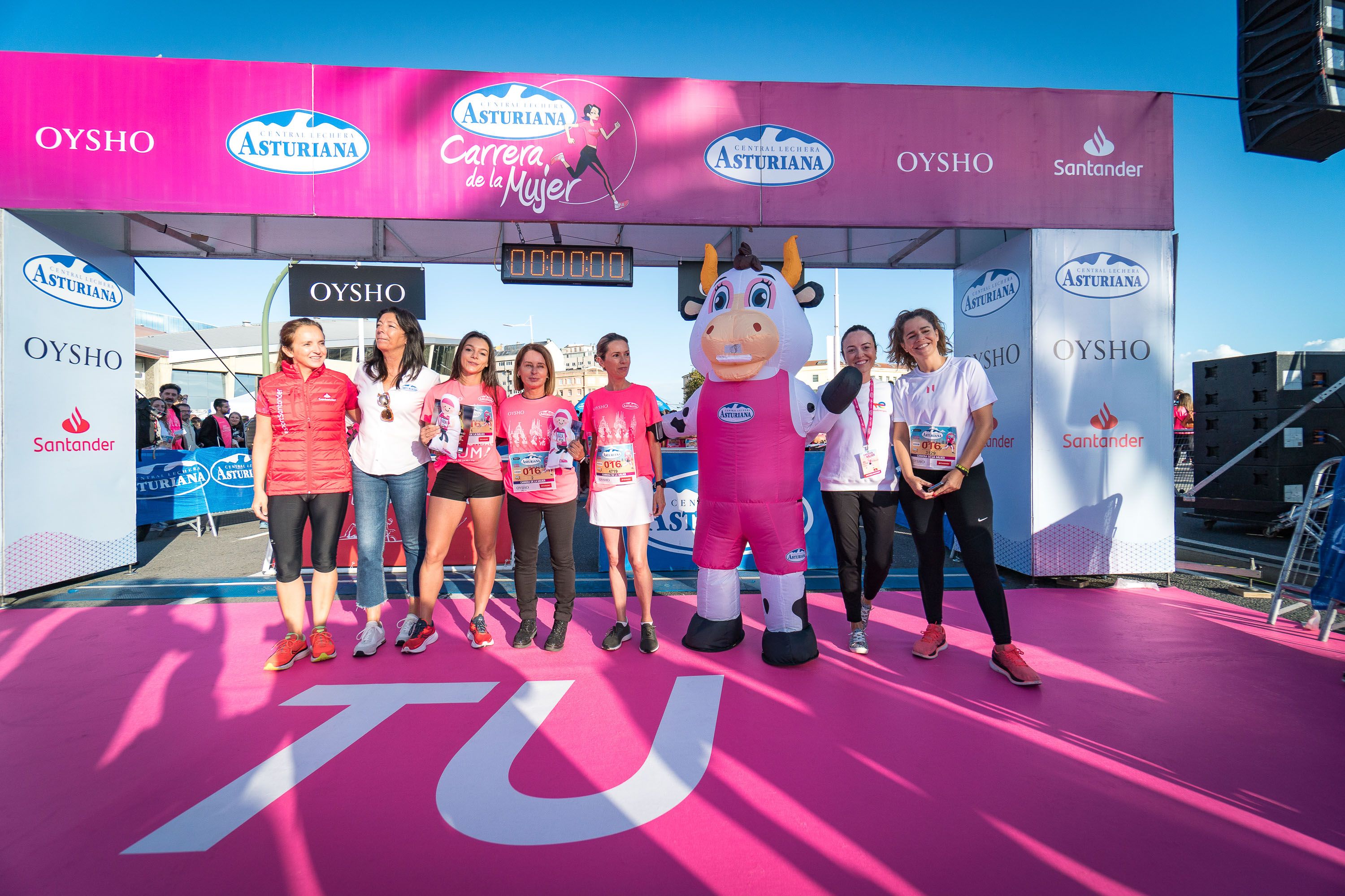 Las mejores fotos de la Carrera de la Mujer Central Lechera Asturiana de A Coruña. 56