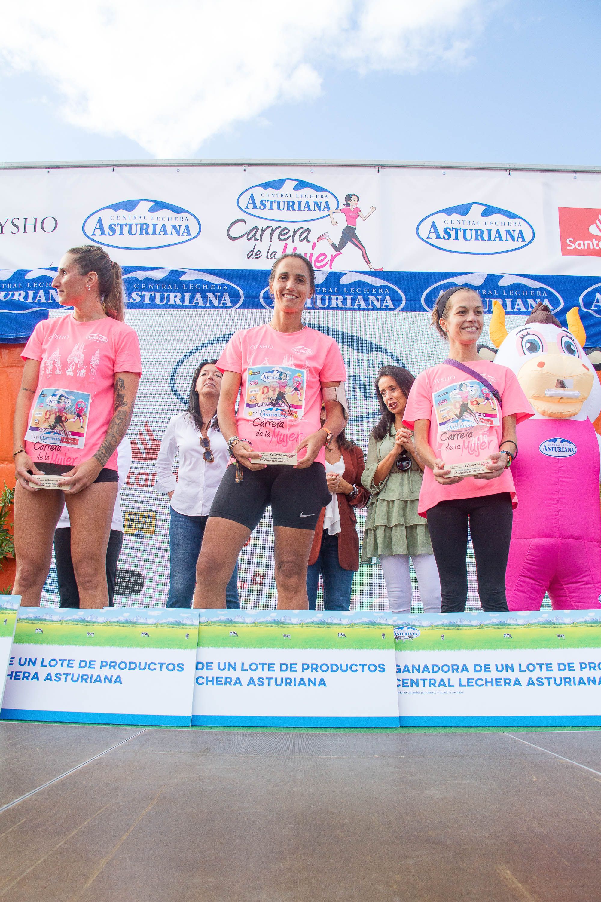 Las mejores fotos de la Carrera de la Mujer Central Lechera Asturiana de A Coruña. 351