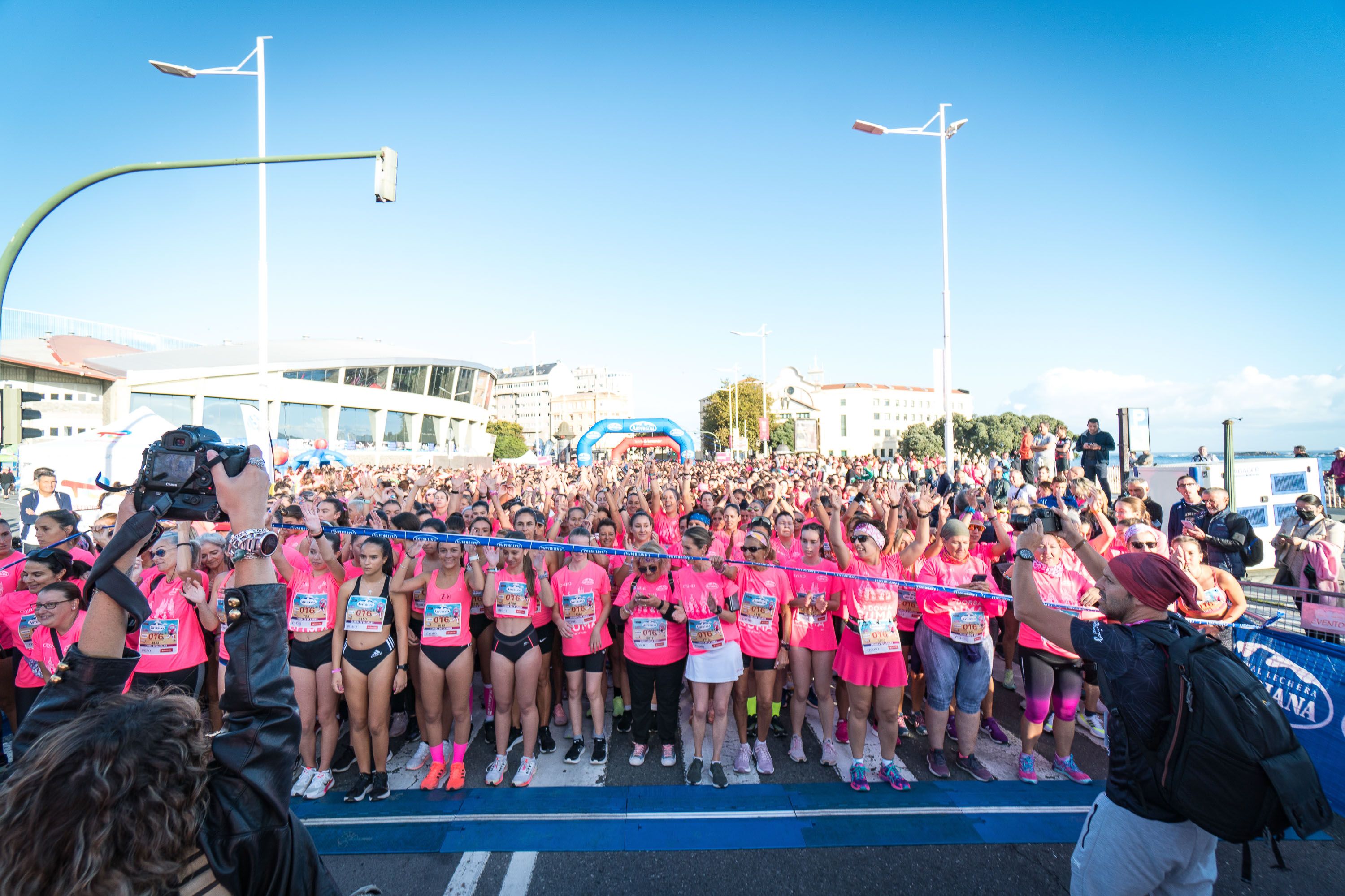 Las mejores fotos de la Carrera de la Mujer Central Lechera Asturiana de A Coruña. 62