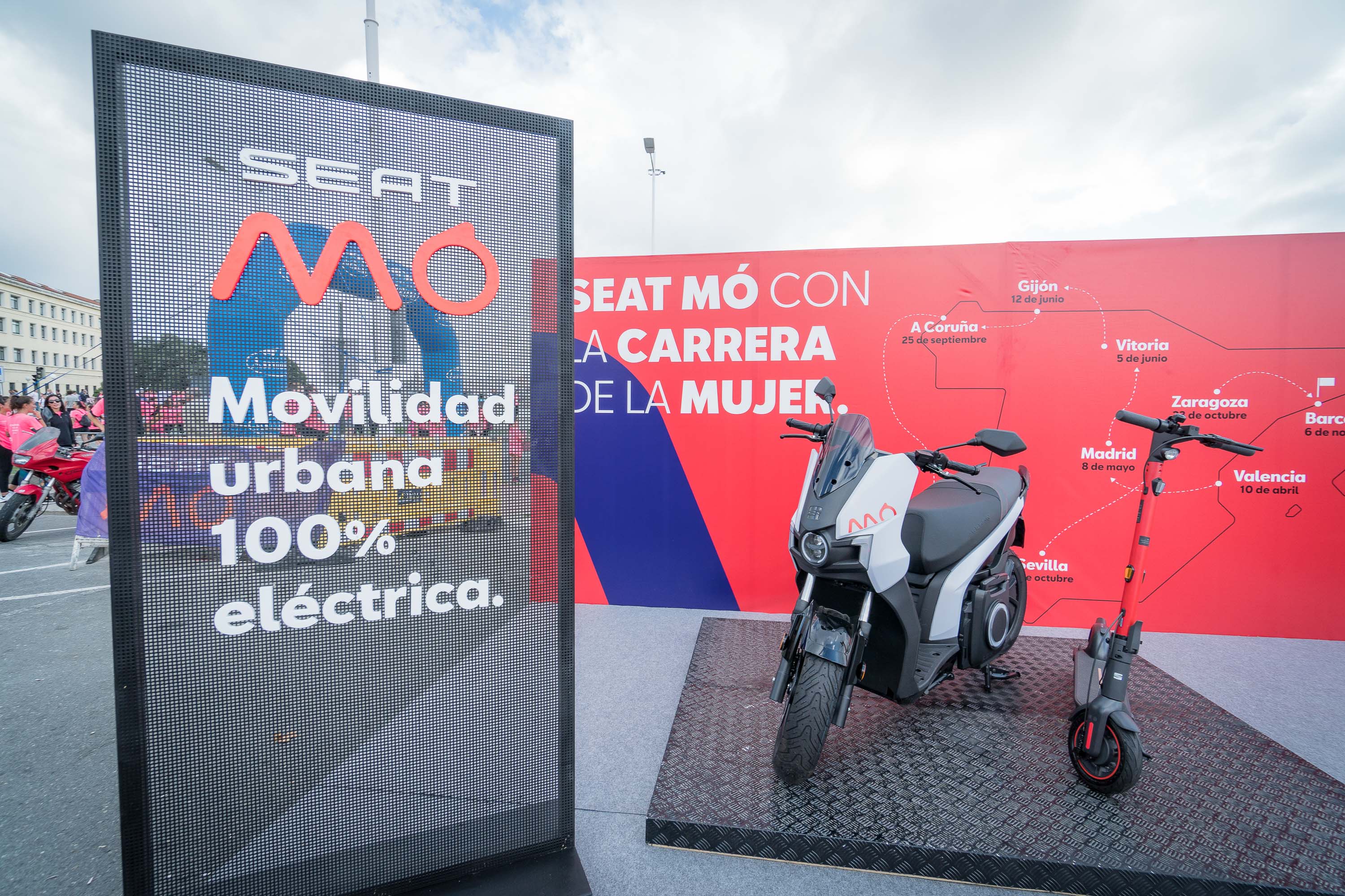 Las mejores fotos de la Carrera de la Mujer Central Lechera Asturiana de A Coruña. 368