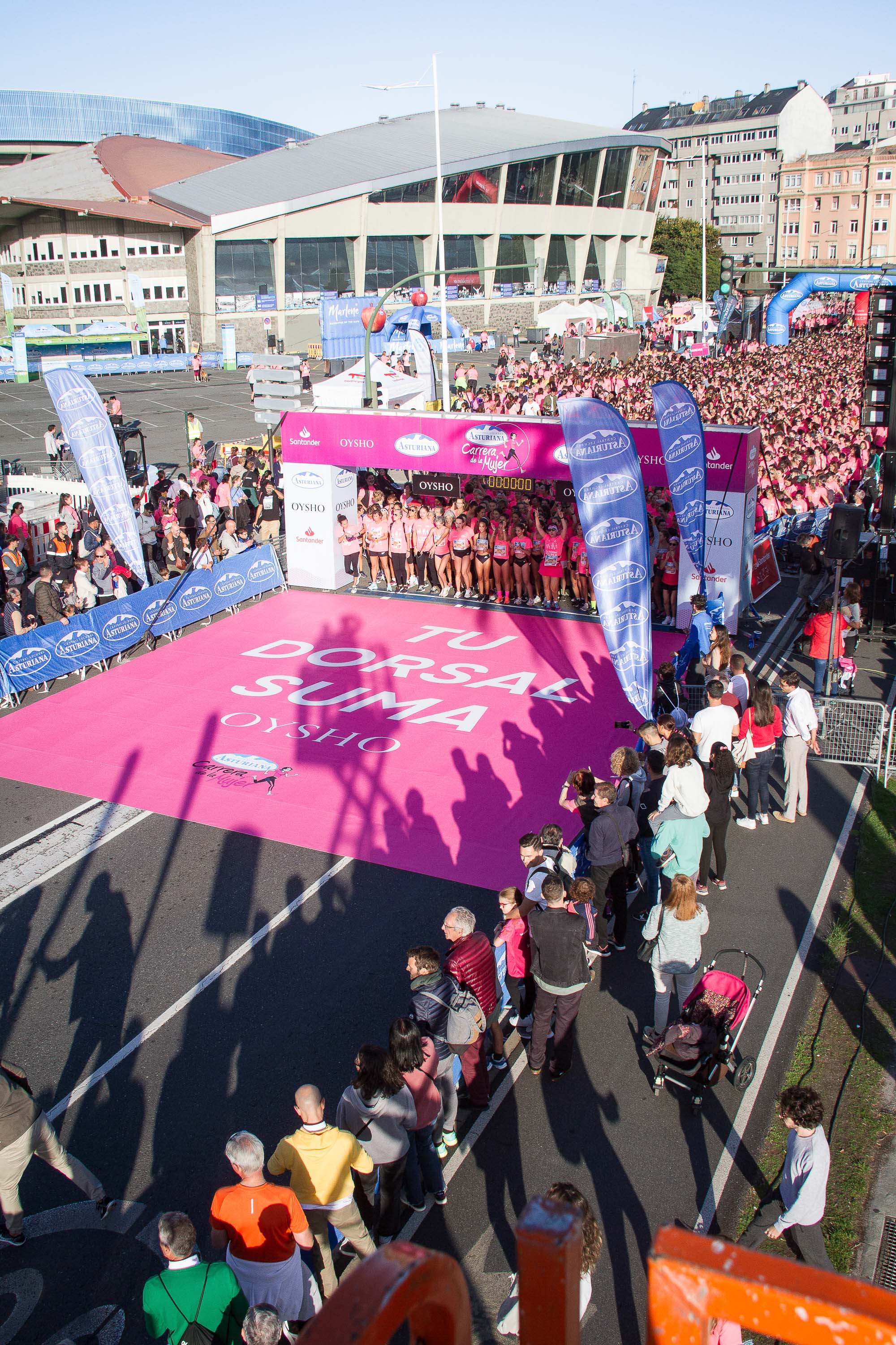 Las mejores fotos de la Carrera de la Mujer Central Lechera Asturiana de A Coruña. 85