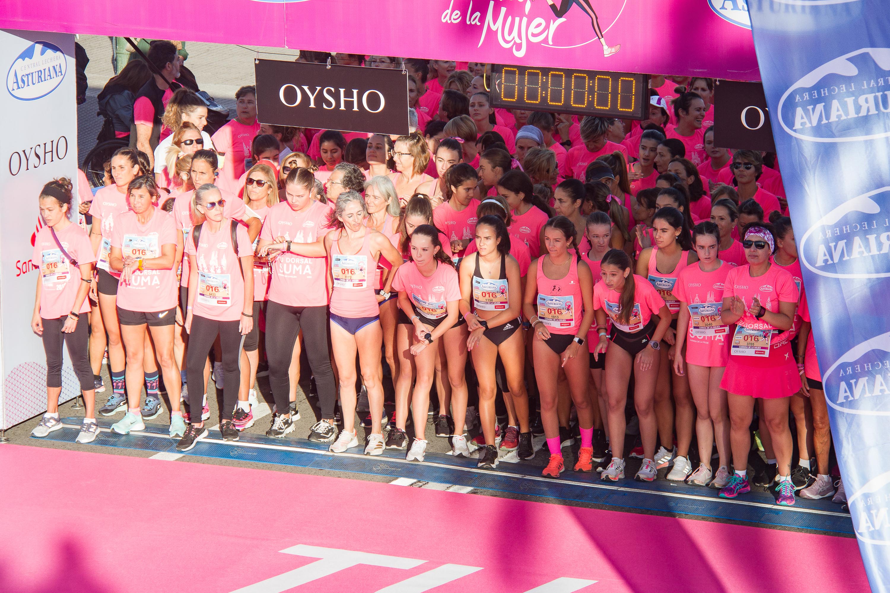 Las mejores fotos de la Carrera de la Mujer Central Lechera Asturiana de A Coruña. 90