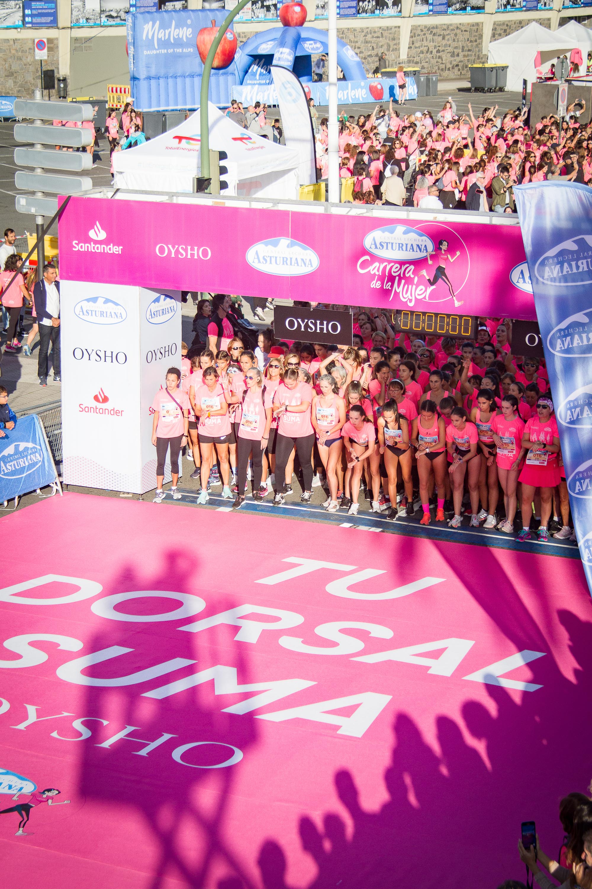 Las mejores fotos de la Carrera de la Mujer Central Lechera Asturiana de A Coruña. 93