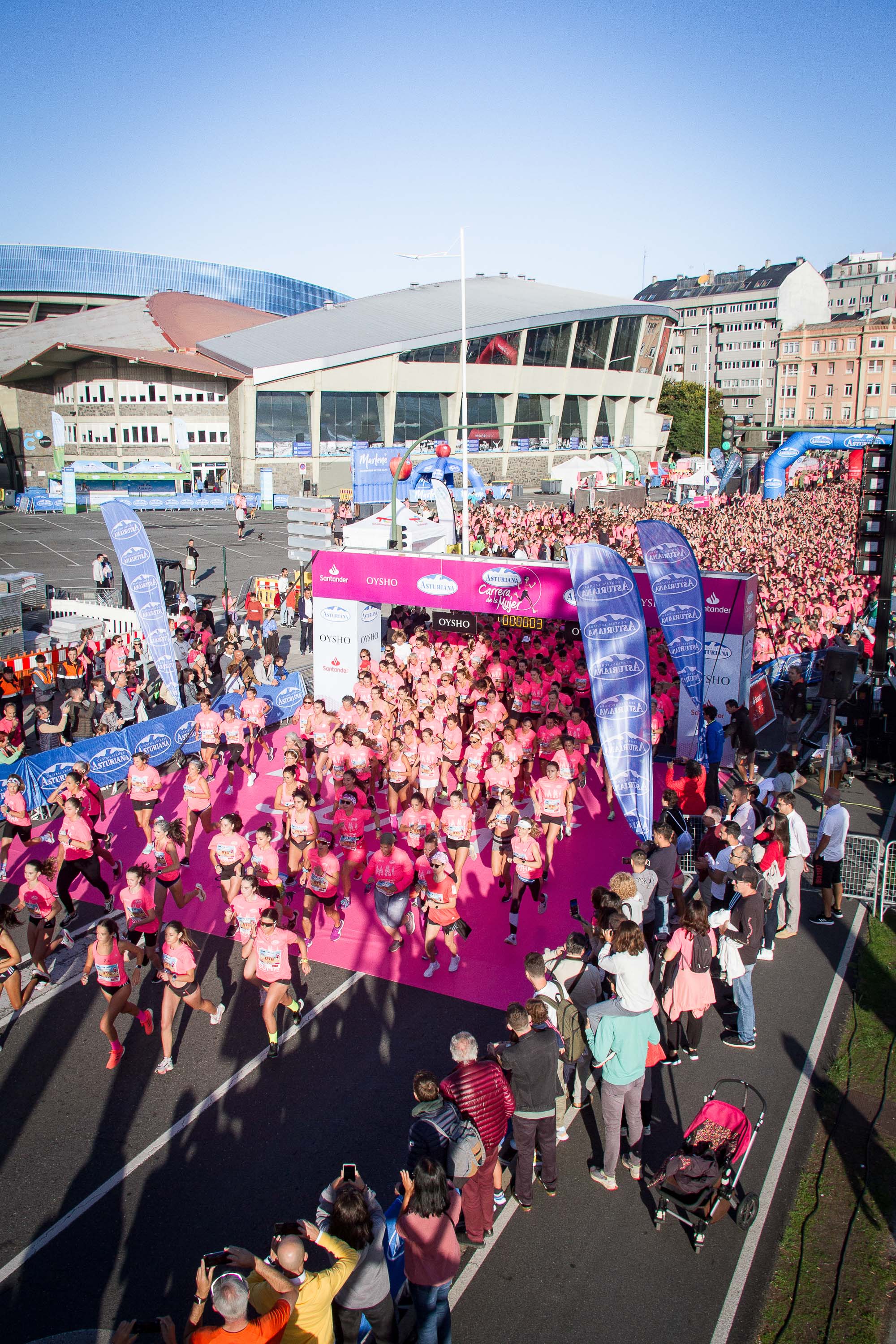 Las mejores fotos de la Carrera de la Mujer Central Lechera Asturiana de A Coruña. 99