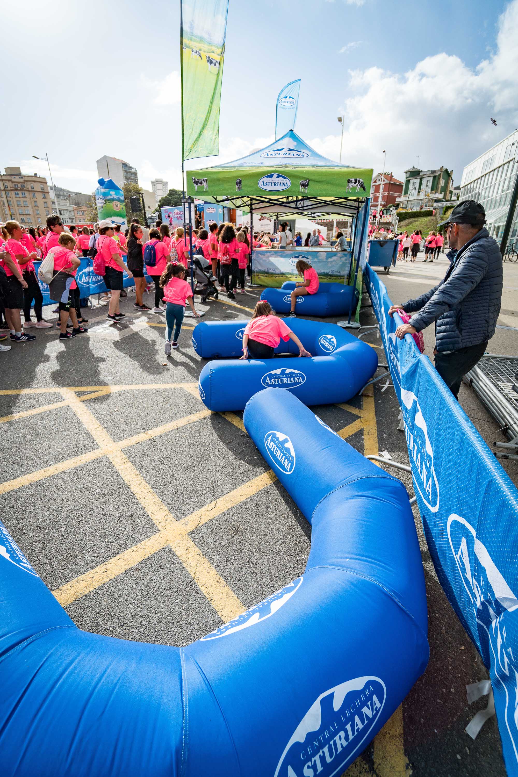 Las mejores fotos de la Carrera de la Mujer Central Lechera Asturiana de A Coruña. 400