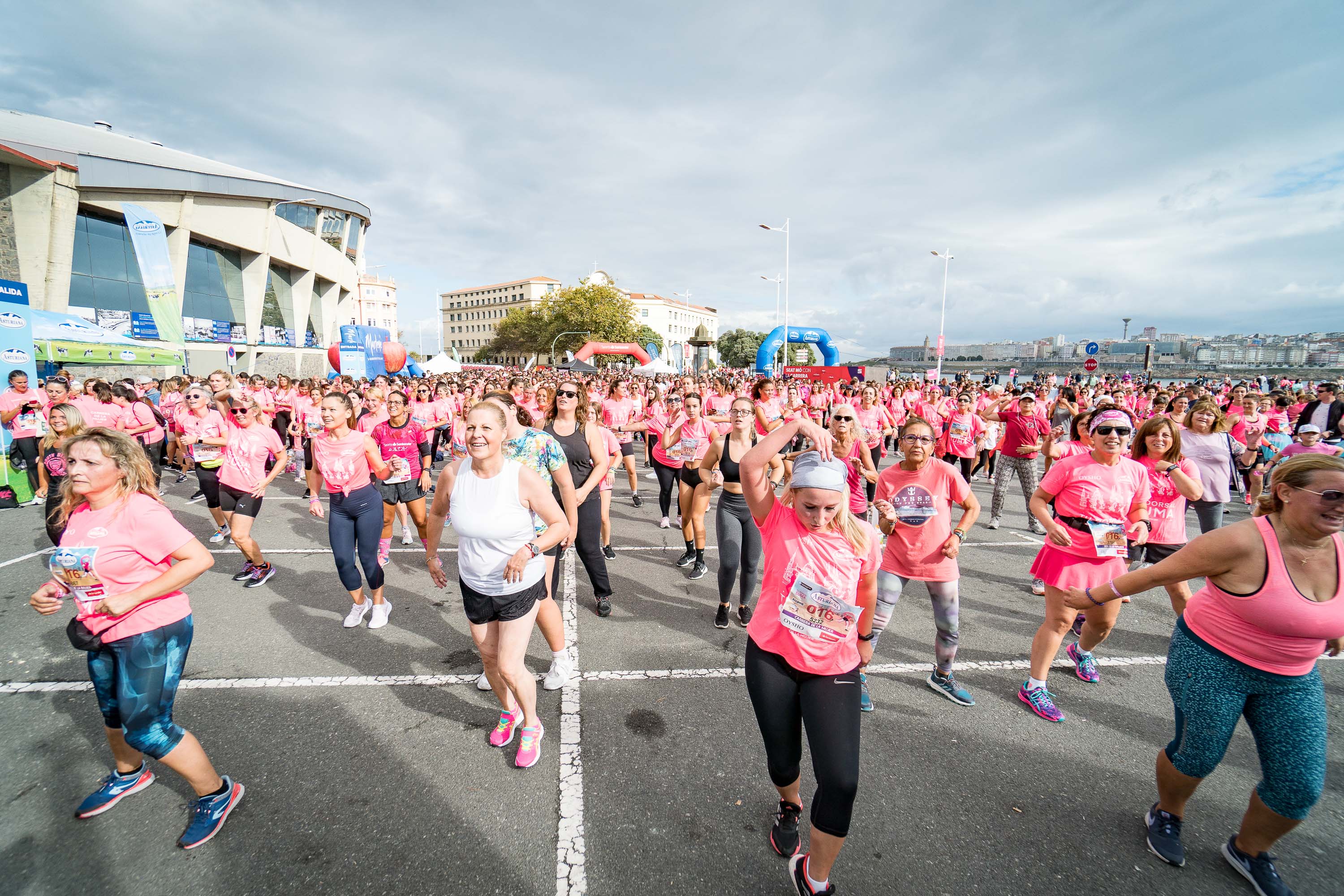 Las mejores fotos de la Carrera de la Mujer Central Lechera Asturiana de A Coruña. 404