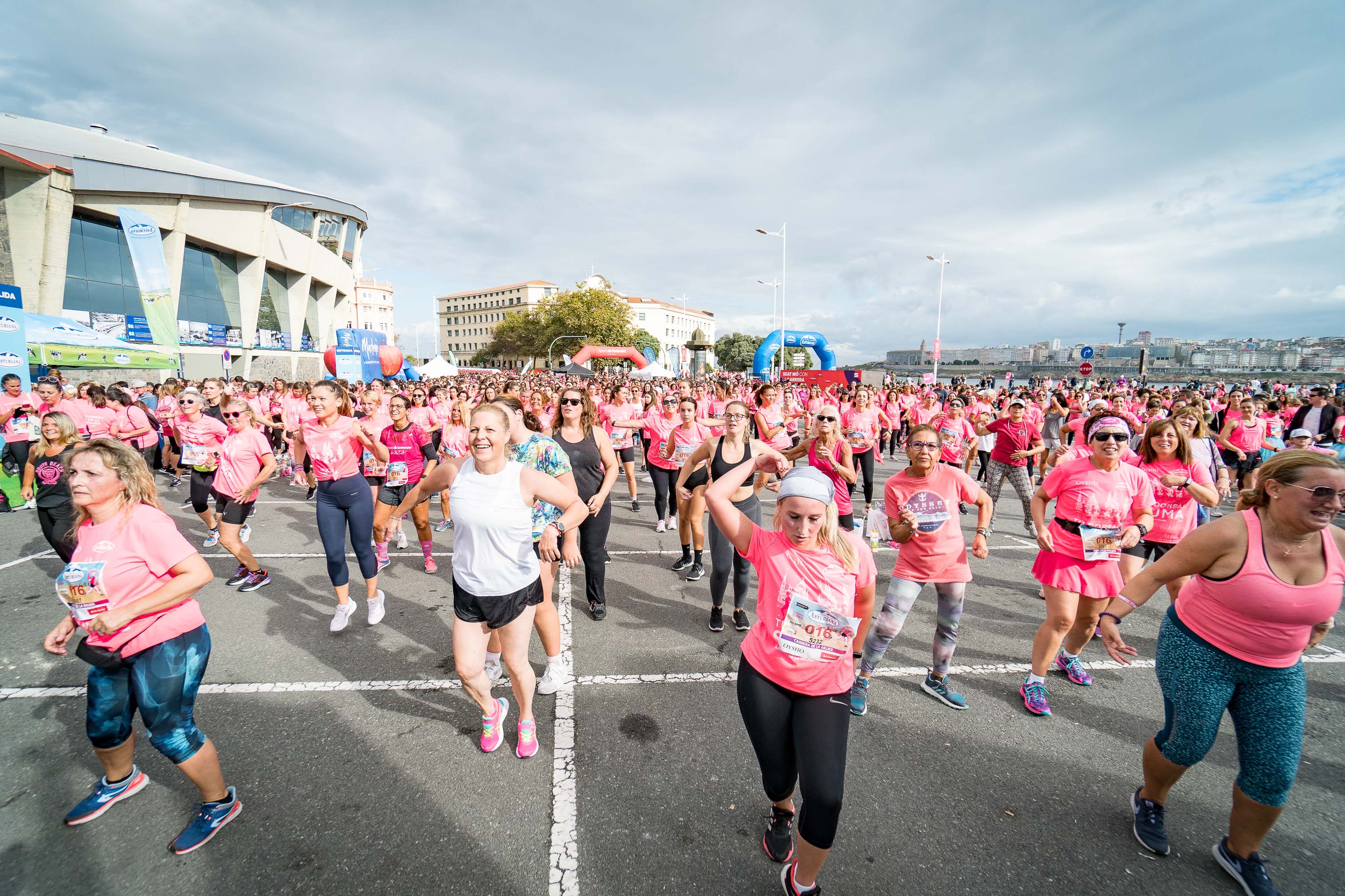 Las mejores fotos de la Carrera de la Mujer Central Lechera Asturiana de A Coruña. 405