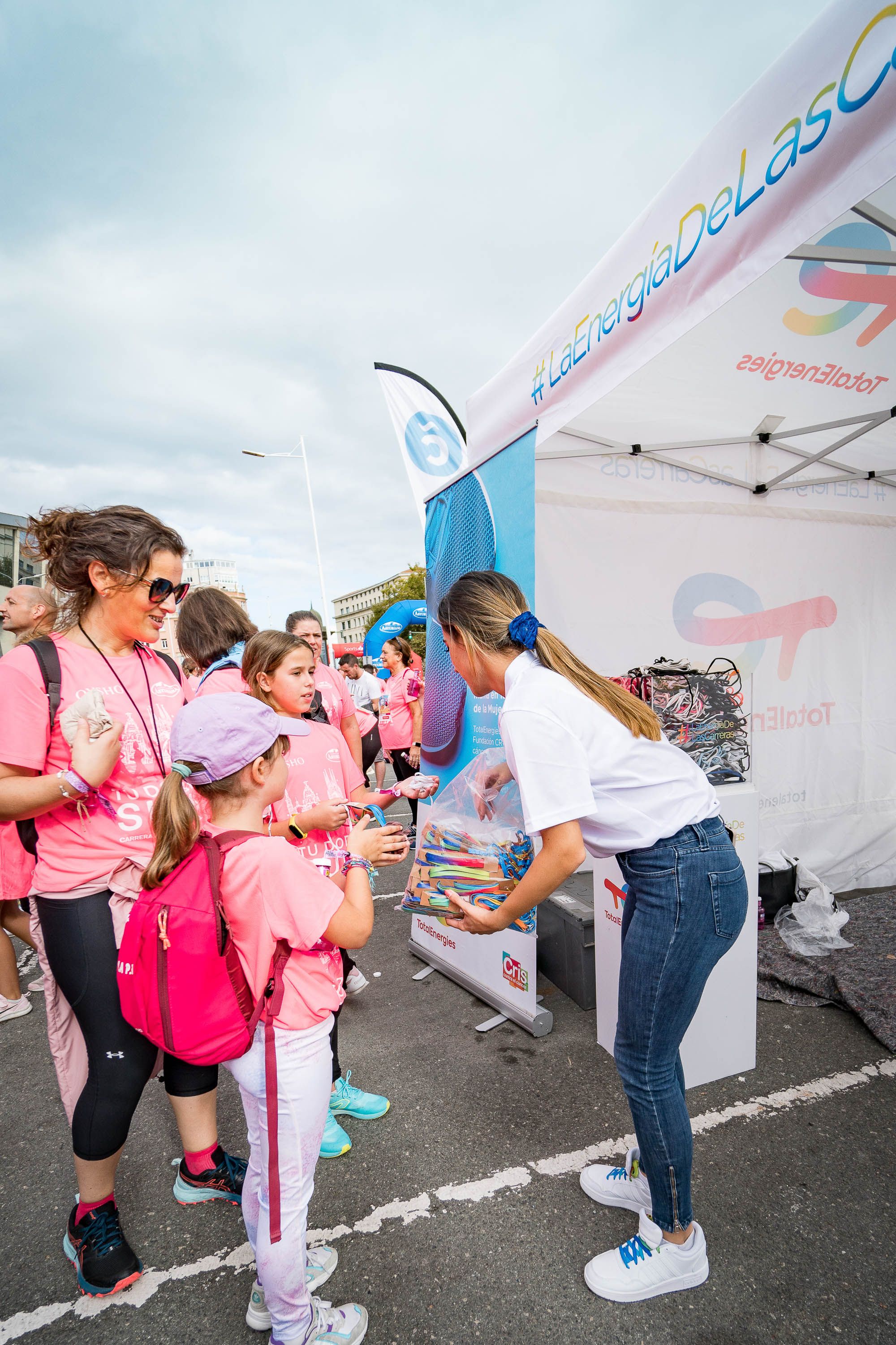 Las mejores fotos de la Carrera de la Mujer Central Lechera Asturiana de A Coruña. 411