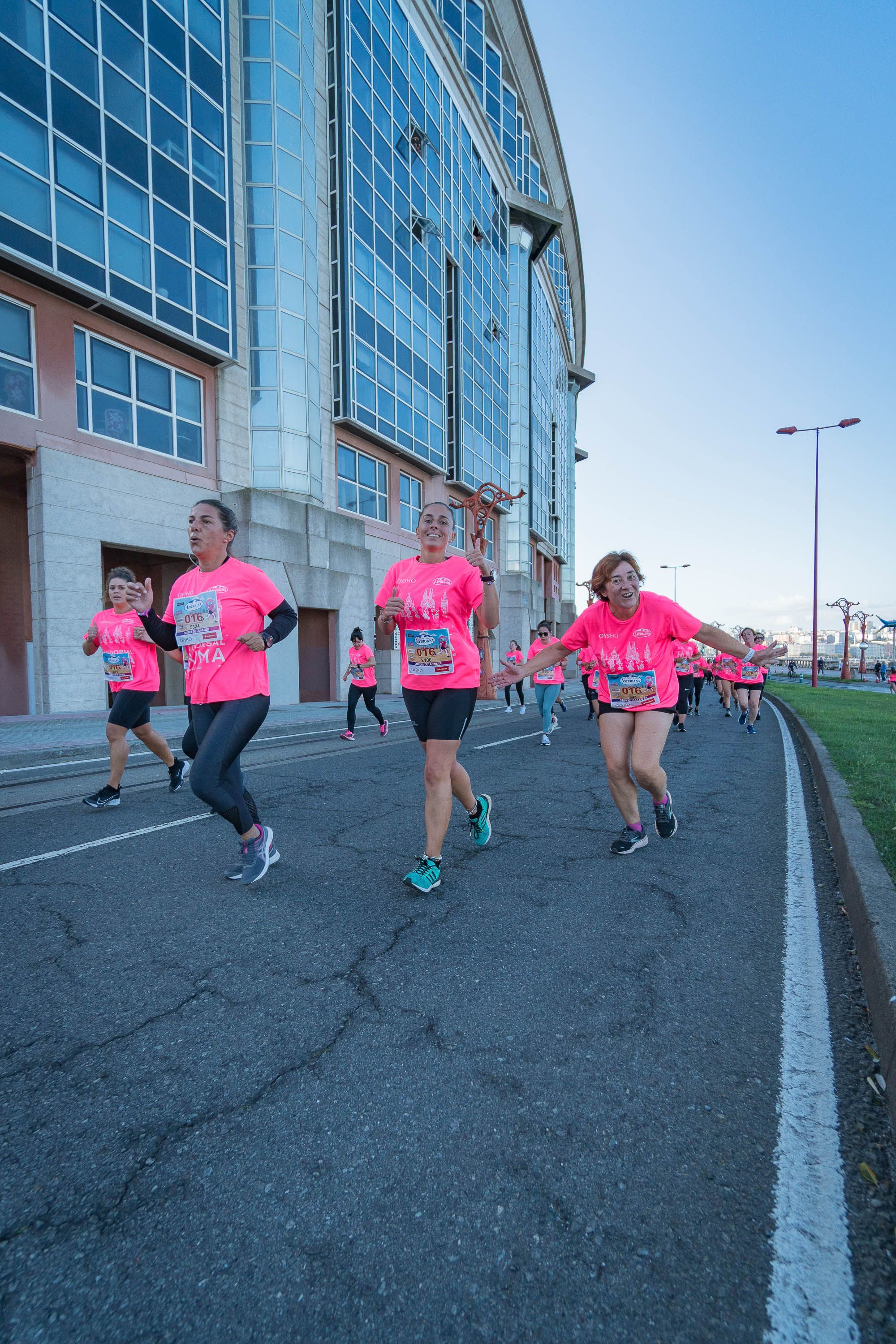 Las mejores fotos de la Carrera de la Mujer Central Lechera Asturiana de A Coruña. 164
