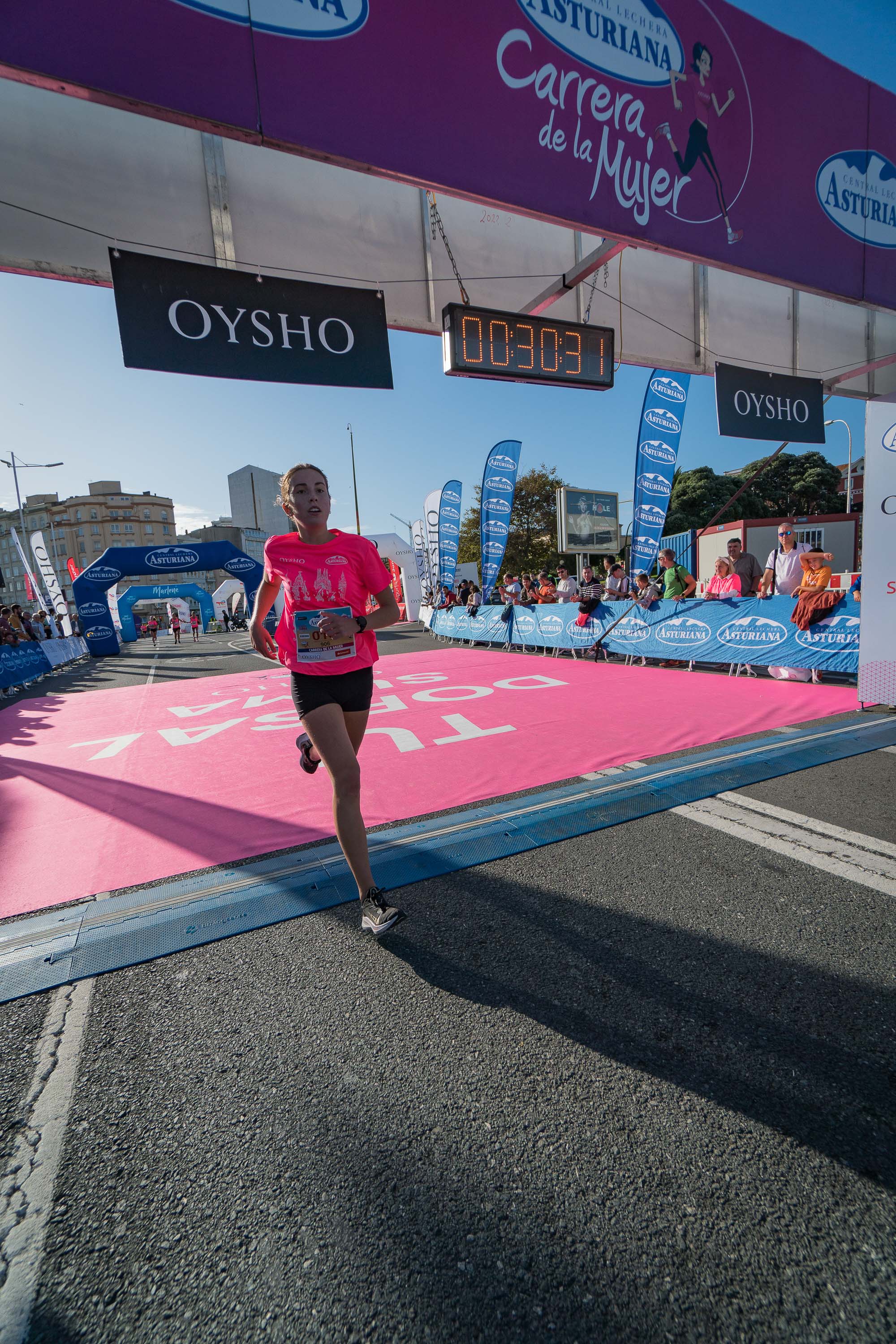 Las mejores fotos de la Carrera de la Mujer Central Lechera Asturiana de A Coruña. 193