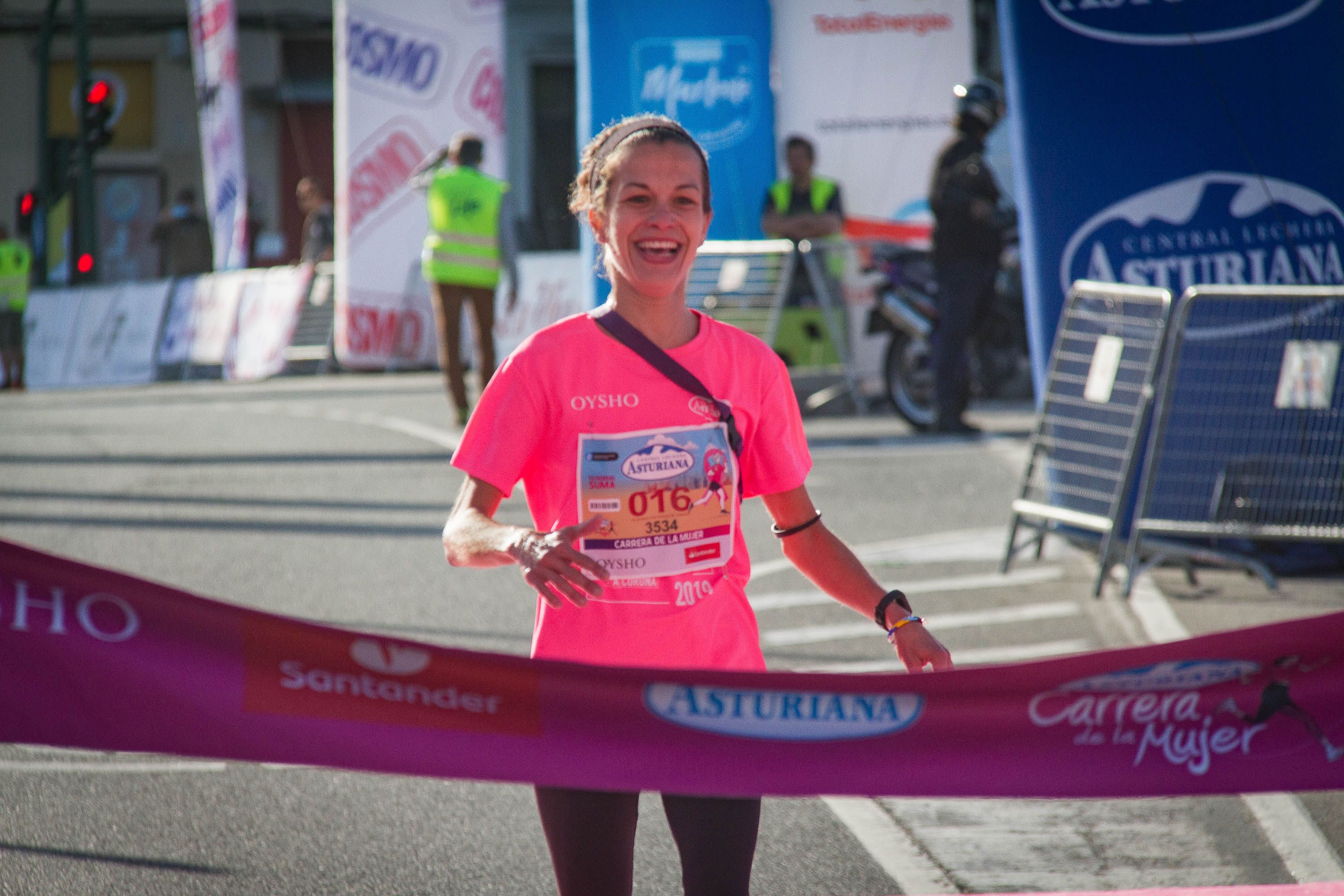 Las mejores fotos de la Carrera de la Mujer Central Lechera Asturiana de A Coruña. 201