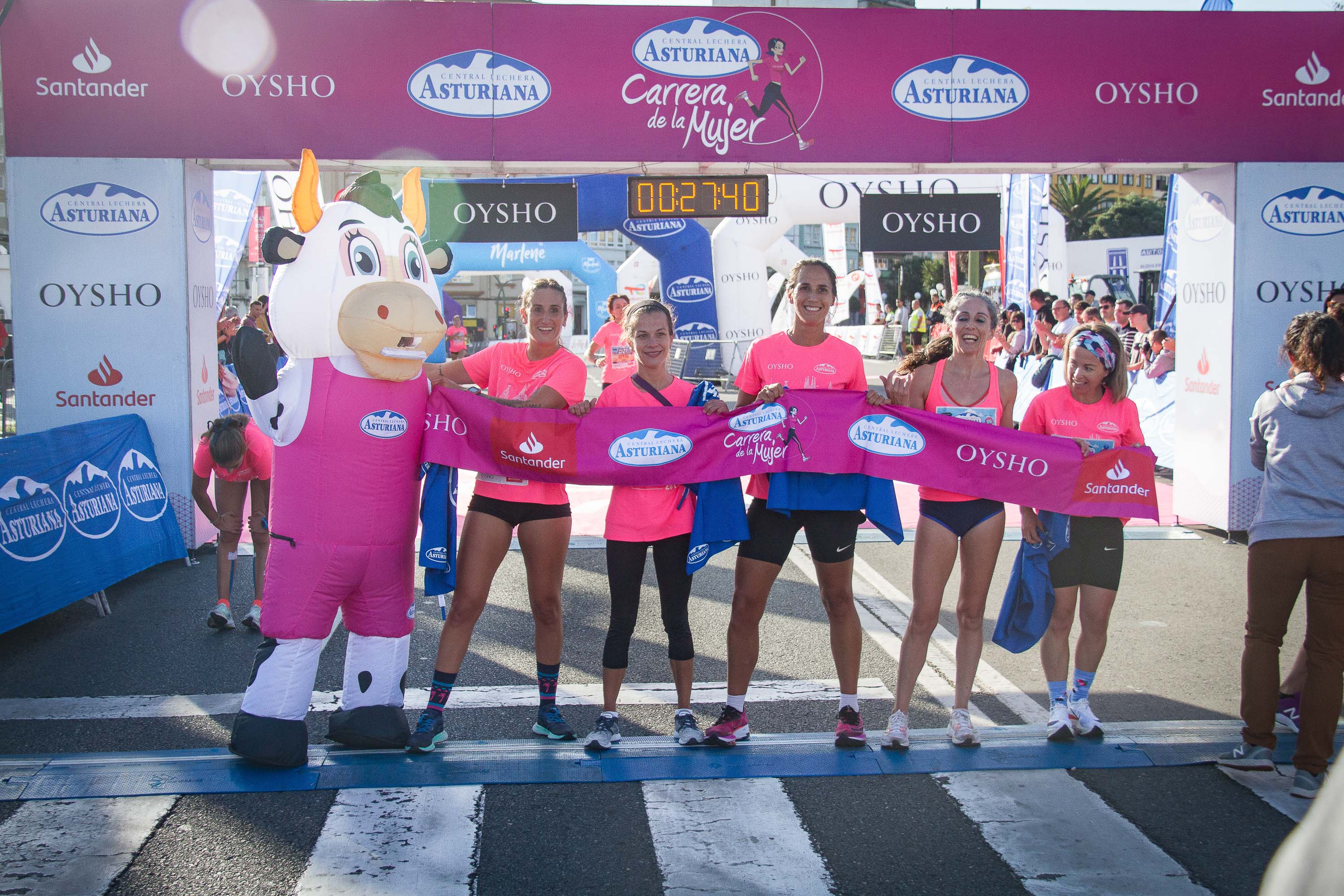 Las mejores fotos de la Carrera de la Mujer Central Lechera Asturiana de A Coruña. 236
