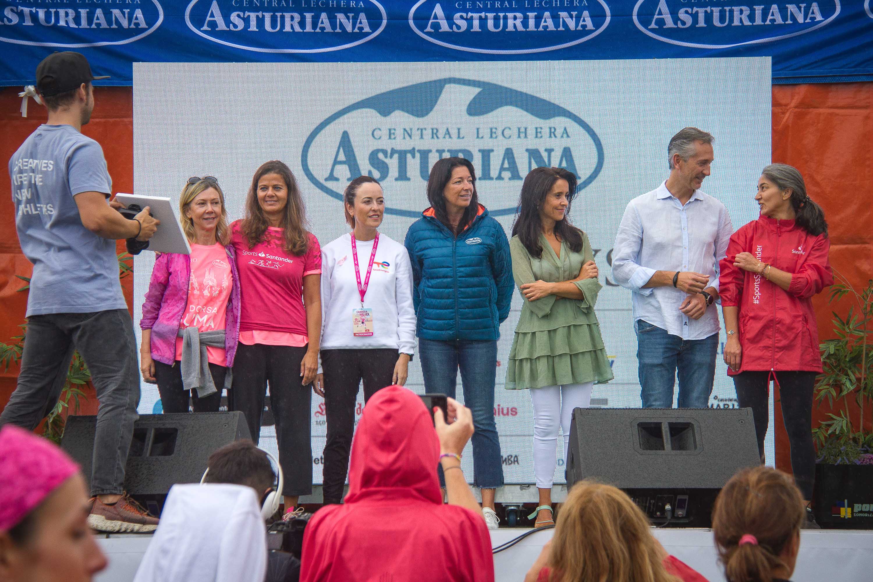 Las mejores fotos de la Carrera de la Mujer Central Lechera Asturiana de A Coruña. 535