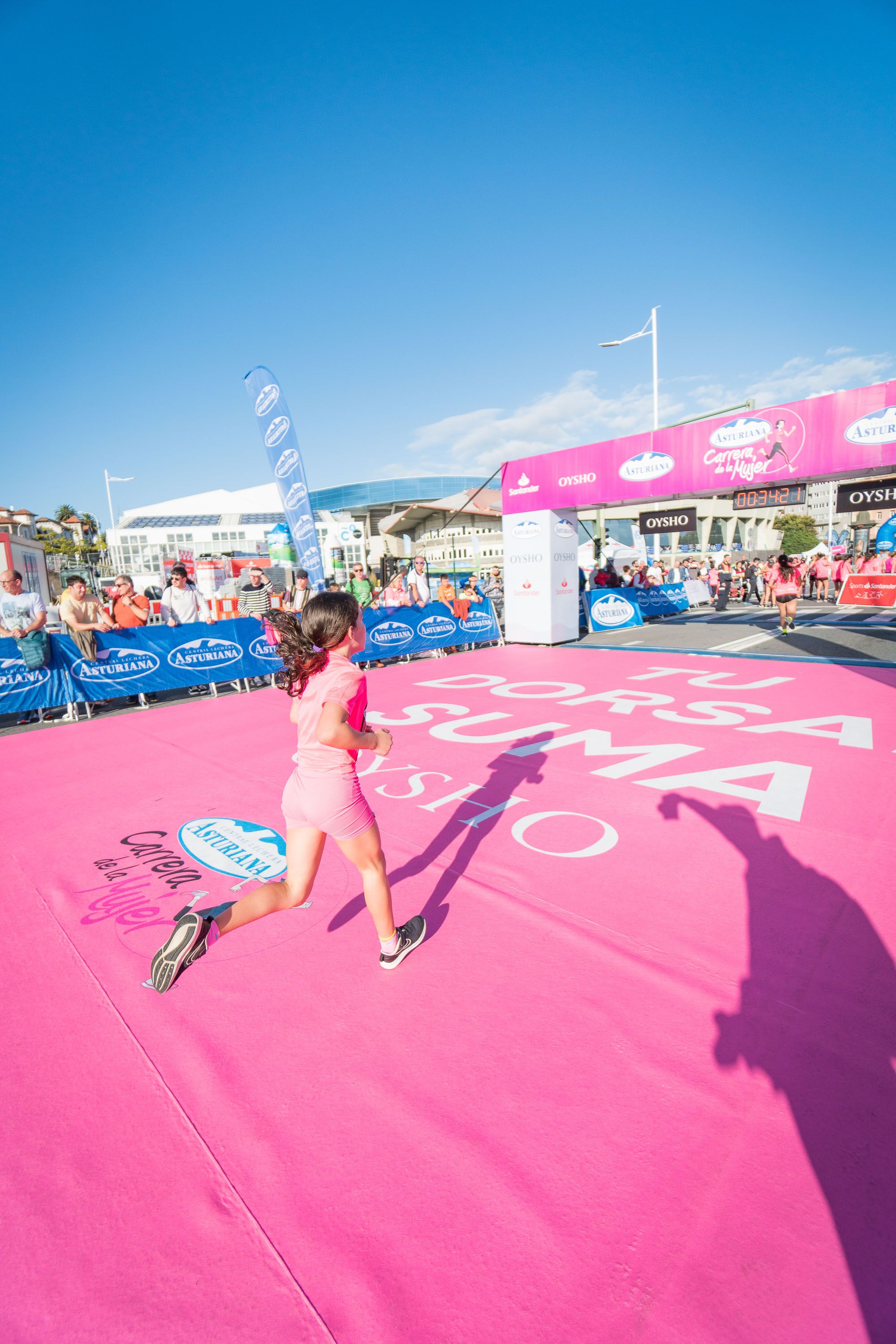 Las mejores fotos de la Carrera de la Mujer Central Lechera Asturiana de A Coruña. 240
