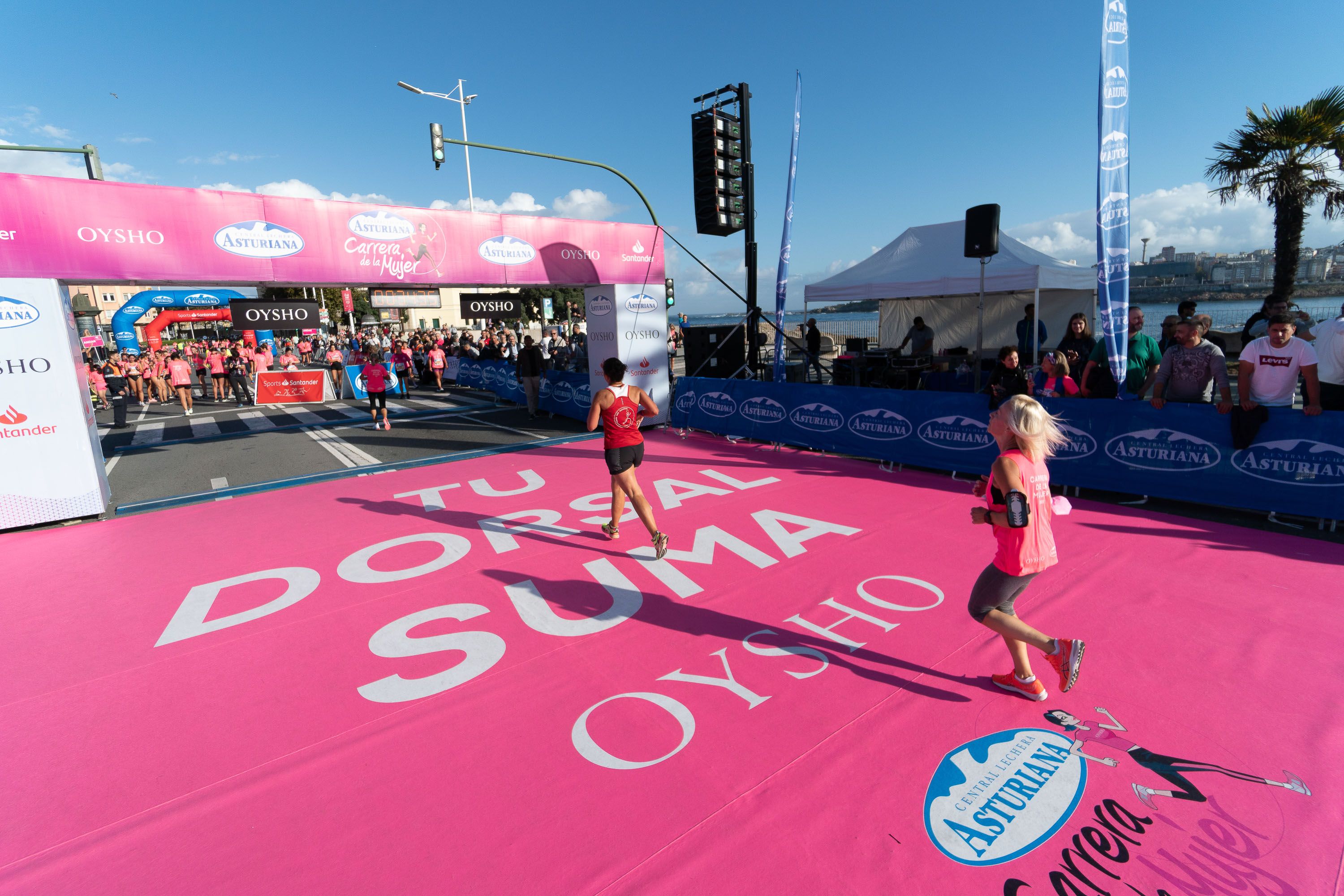 Las mejores fotos de la Carrera de la Mujer Central Lechera Asturiana de A Coruña. 242