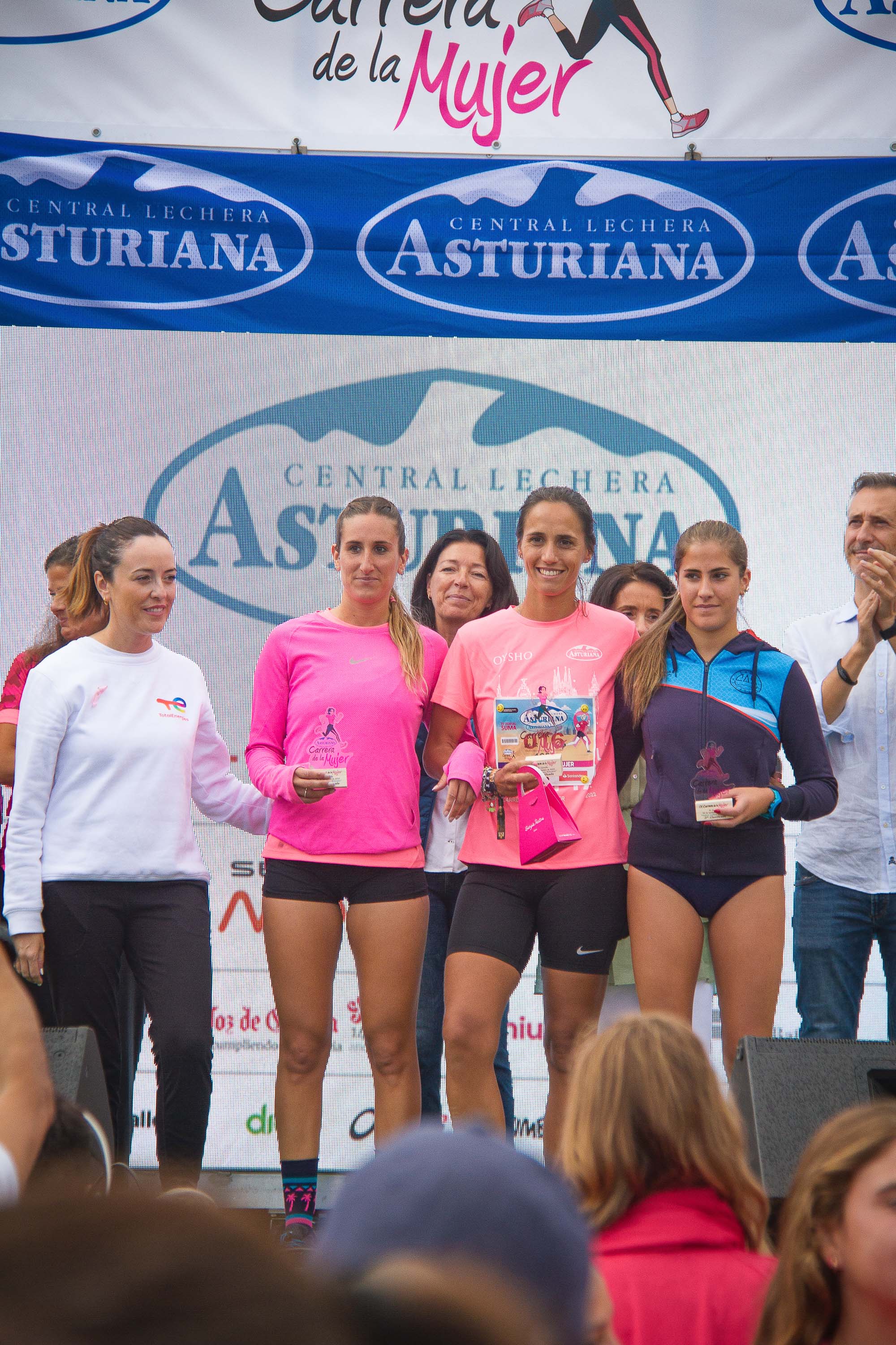 Las mejores fotos de la Carrera de la Mujer Central Lechera Asturiana de A Coruña. 544
