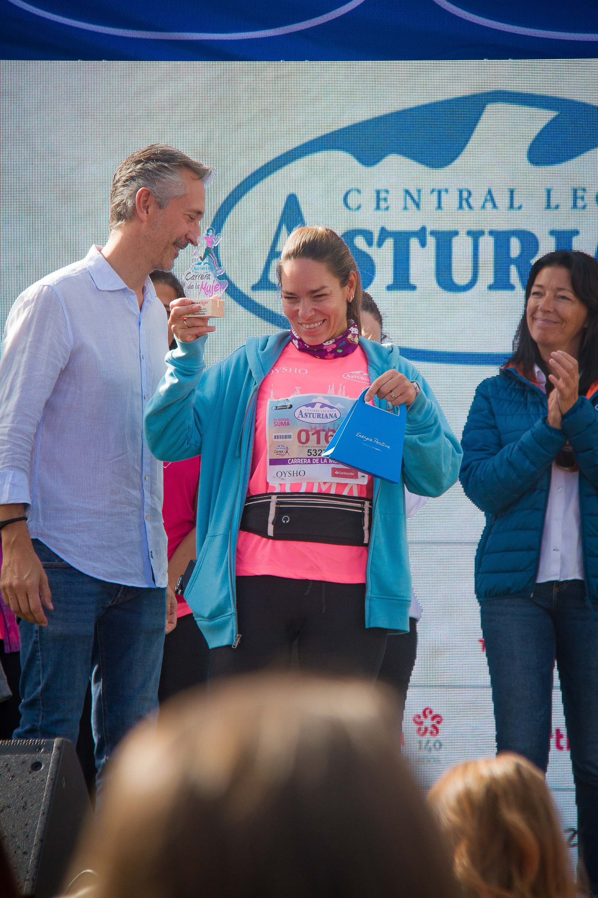Las mejores fotos de la Carrera de la Mujer Central Lechera Asturiana de A Coruña. 566